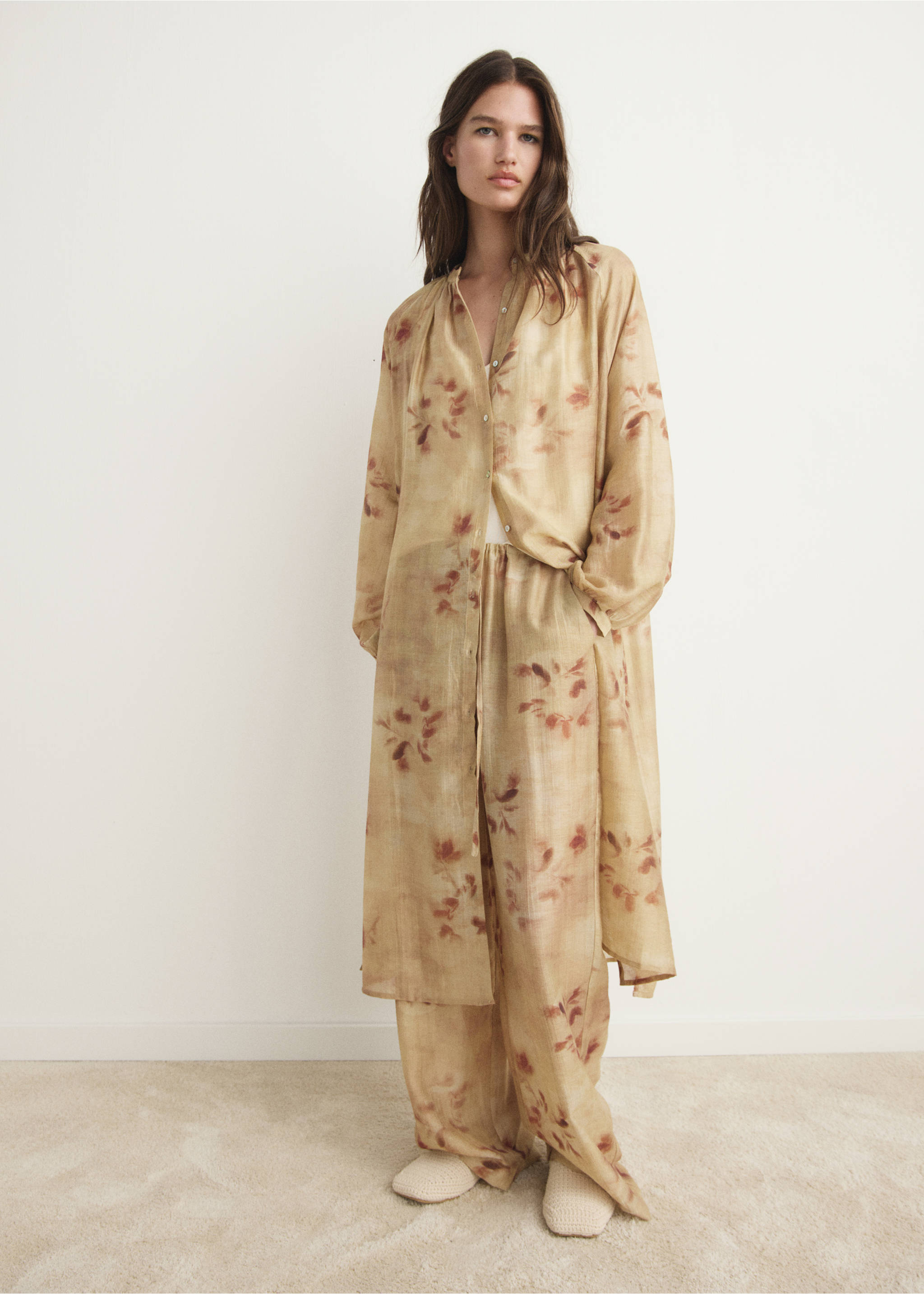 Leaf-print caftan - General plane, Sand. Ref: 17074103-00.