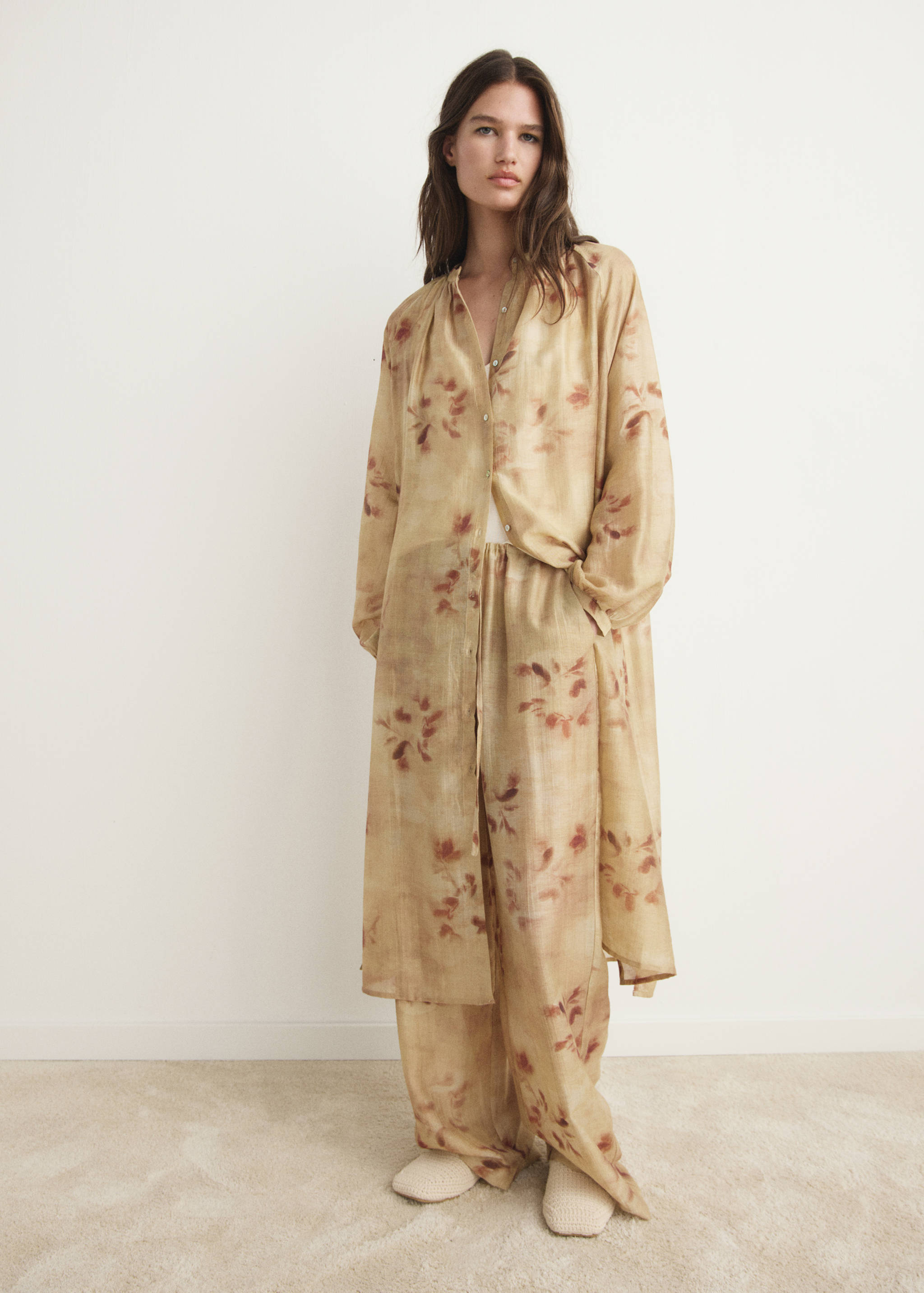 Leaf-print caftan - General plane