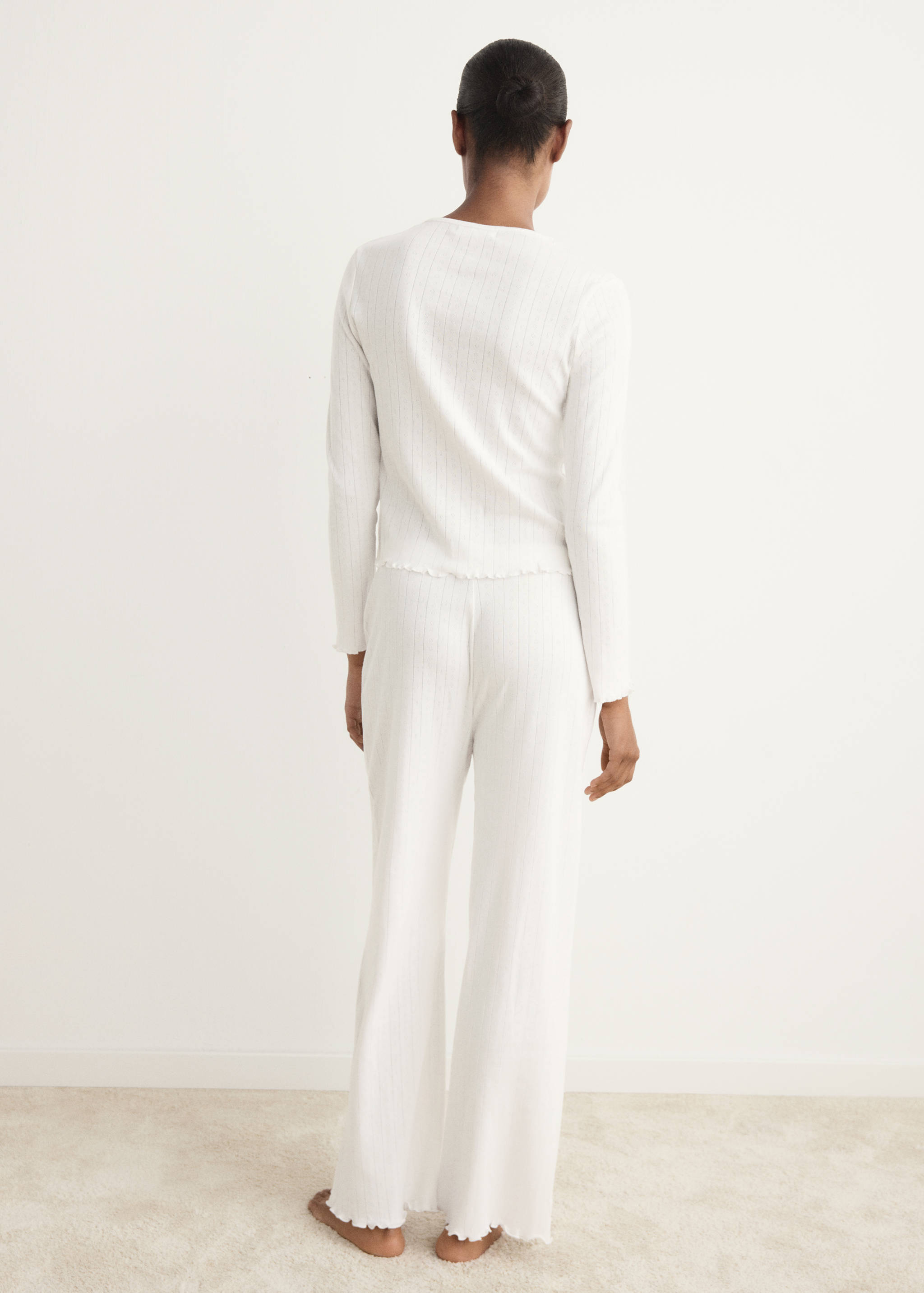 Two-piece openwork cotton pajamas - Reverse of the article