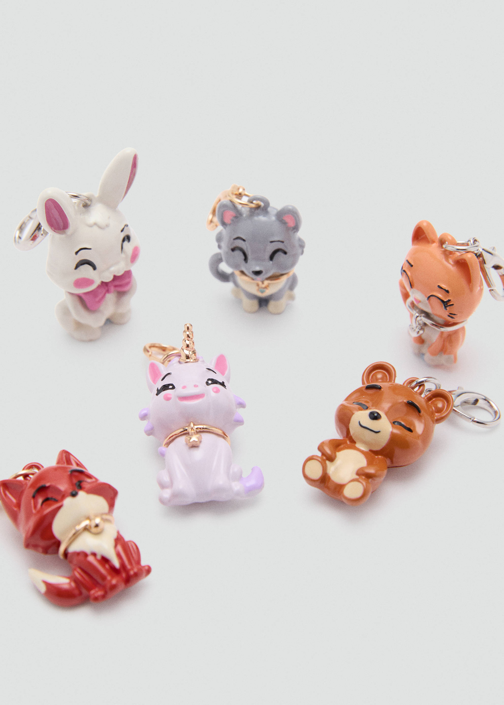 Surprise animal charm - Details of the article 2