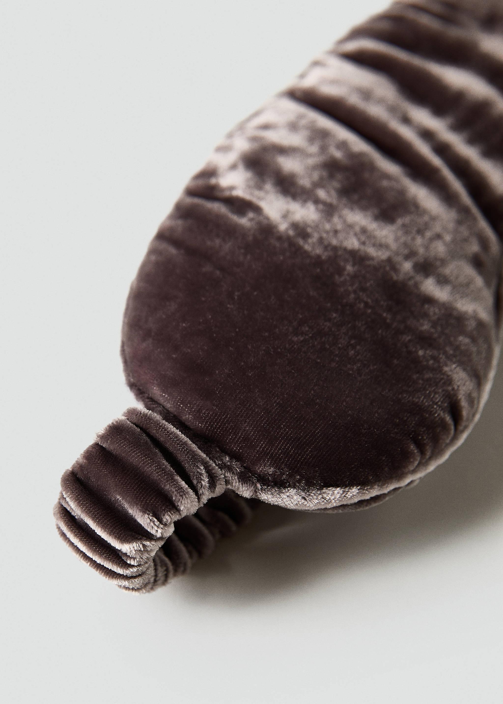 Silk velvet mask - Medium plane