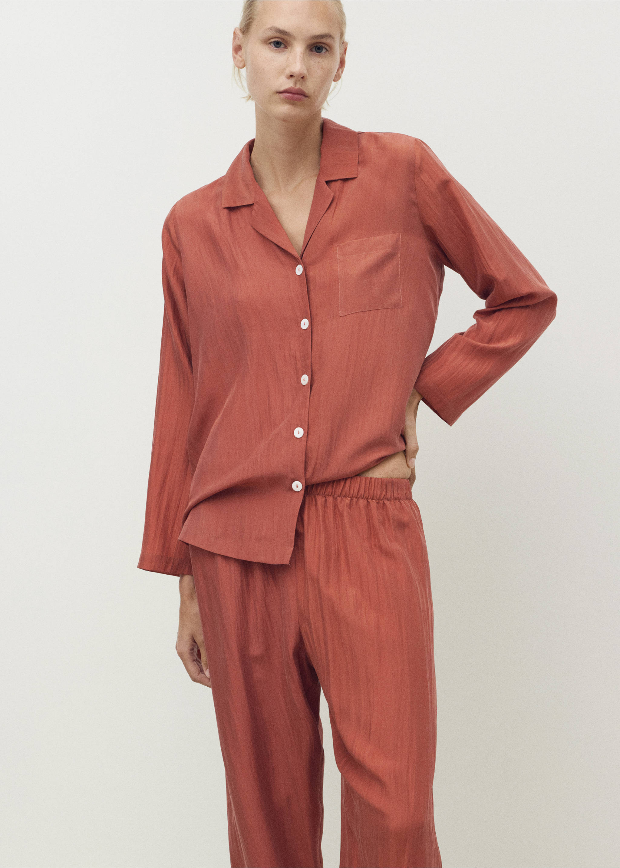 Long silk trousers - Details of the article 1, Burnt Orange. Ref: 17074126-00.