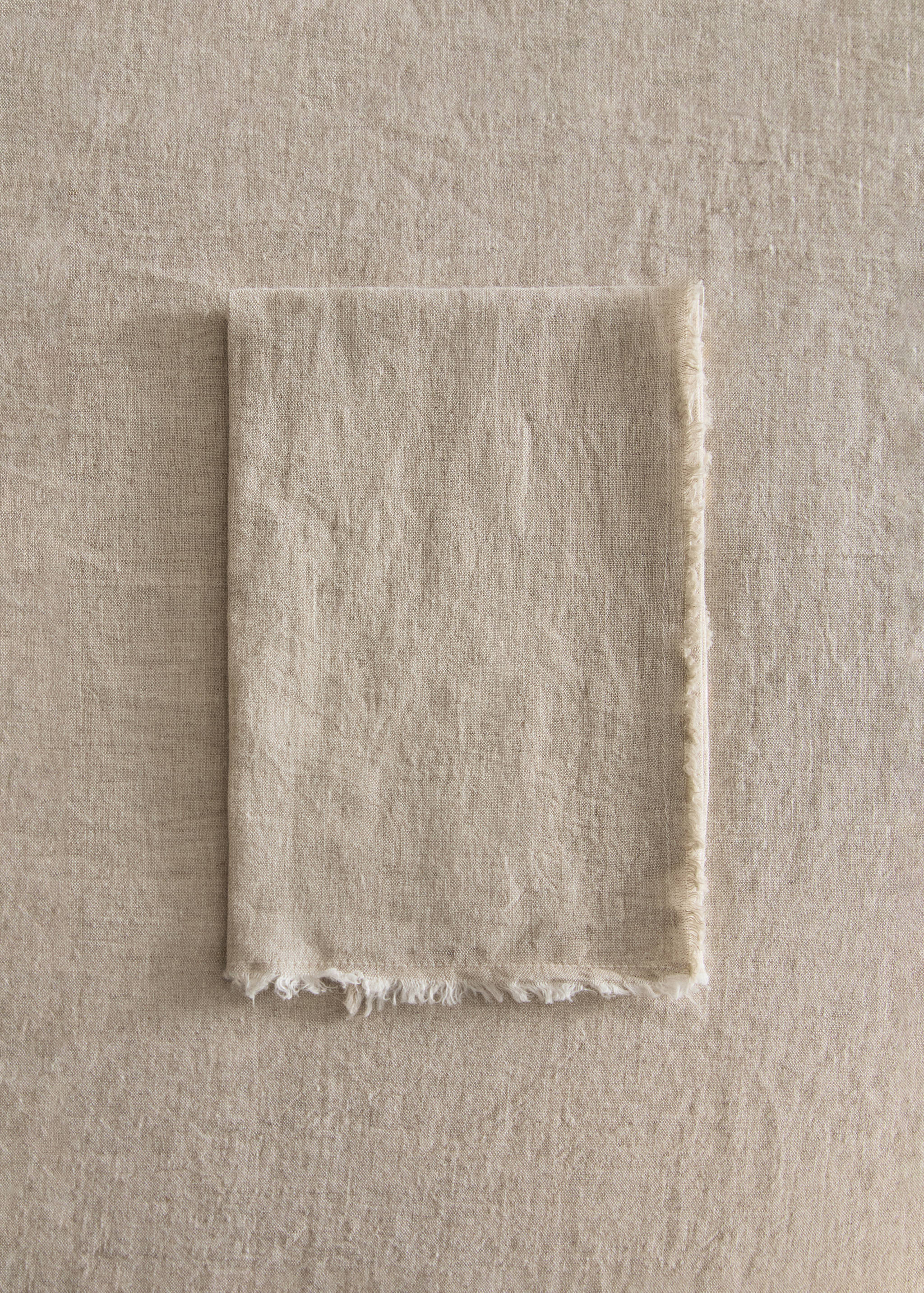 Leinenservietten mit ausgefranstem Randabschluss - Allgemeine Ansicht