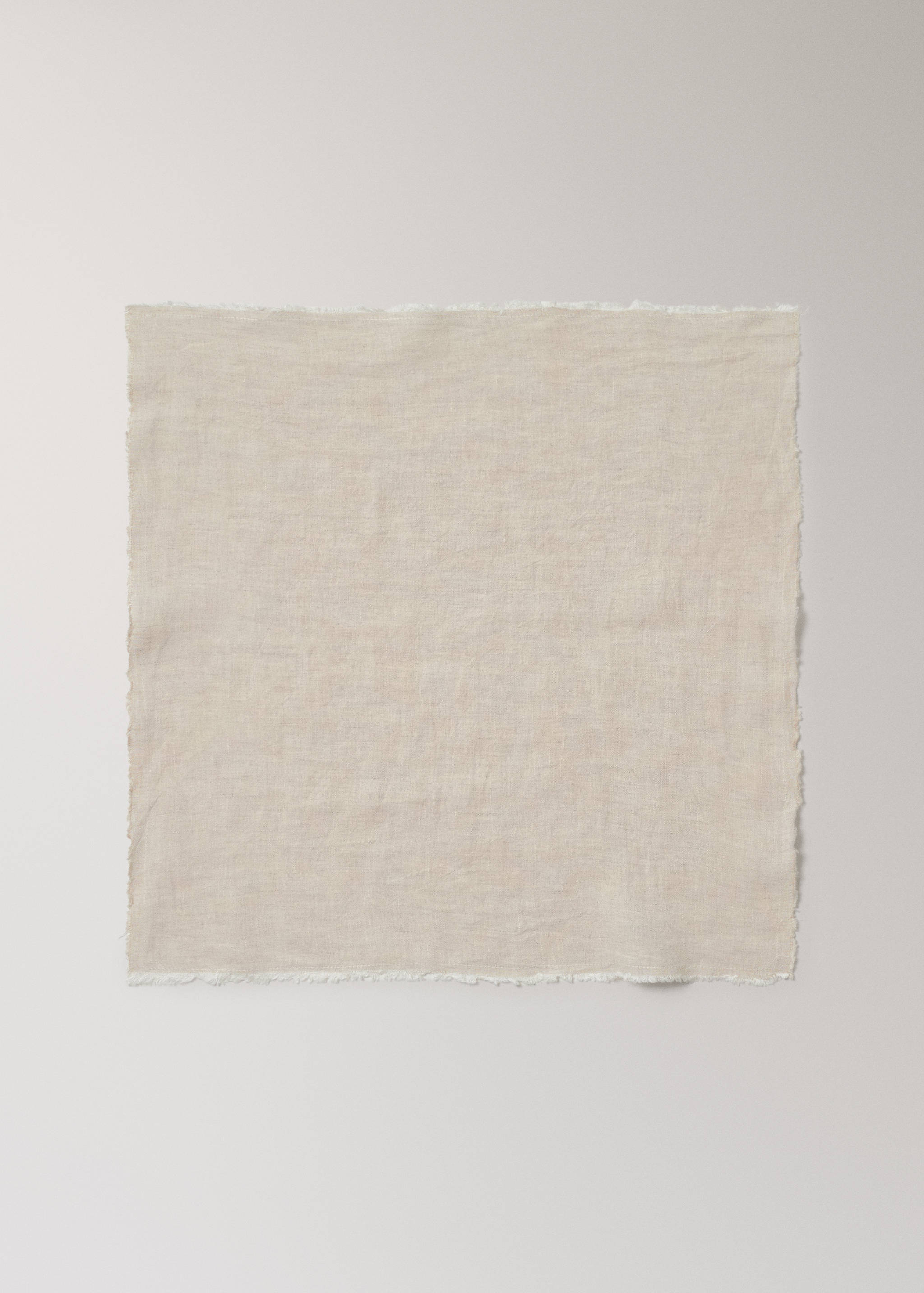 Leinenservietten mit ausgefranstem Randabschluss - Artikel ohne Model