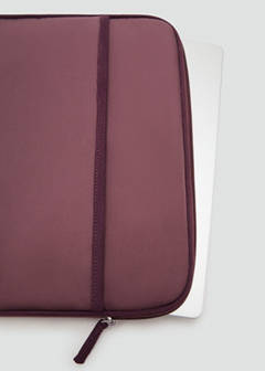 Laptop case — Burgundy 3