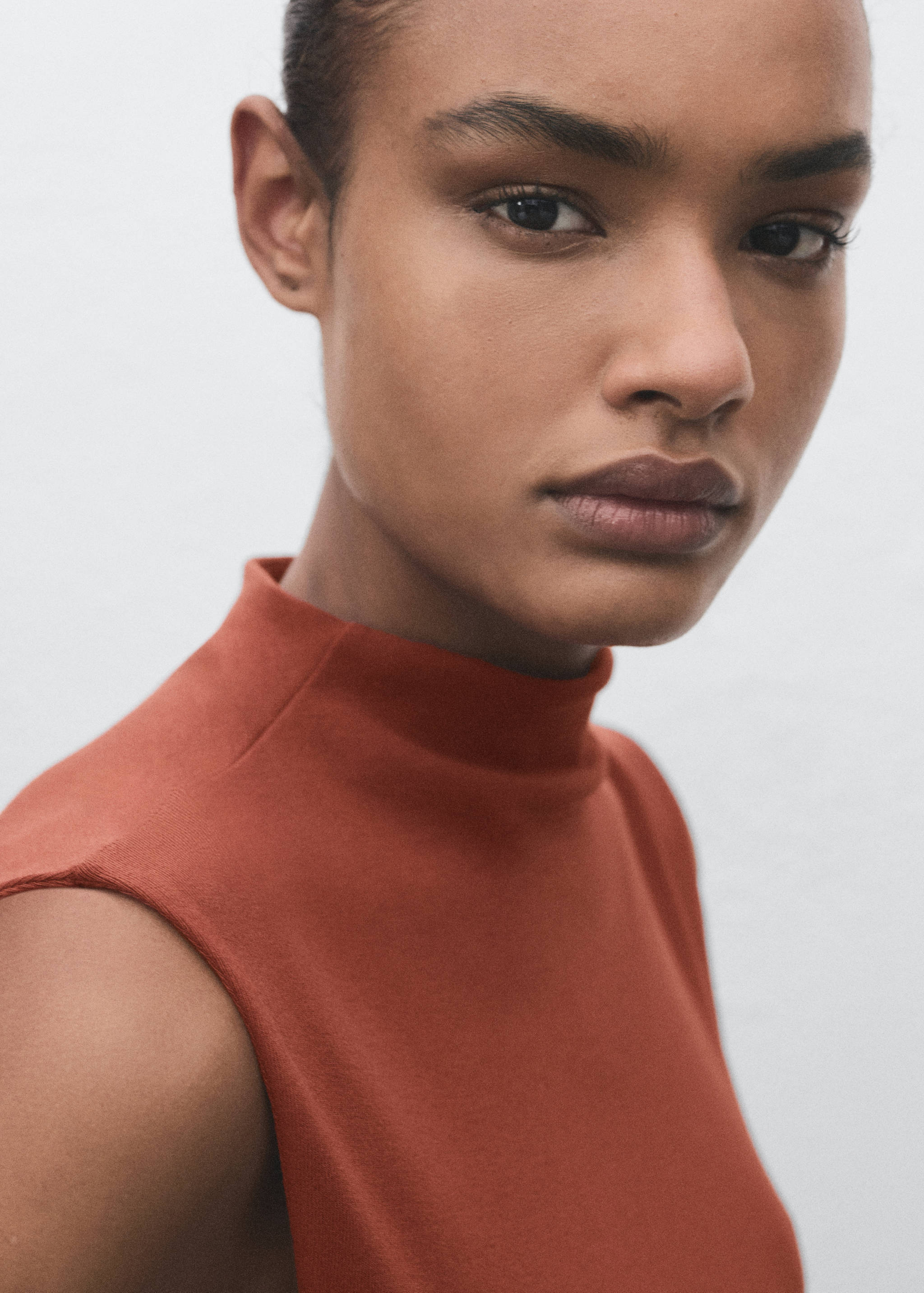 Top entallado fruncido - Detalle del artículo 1