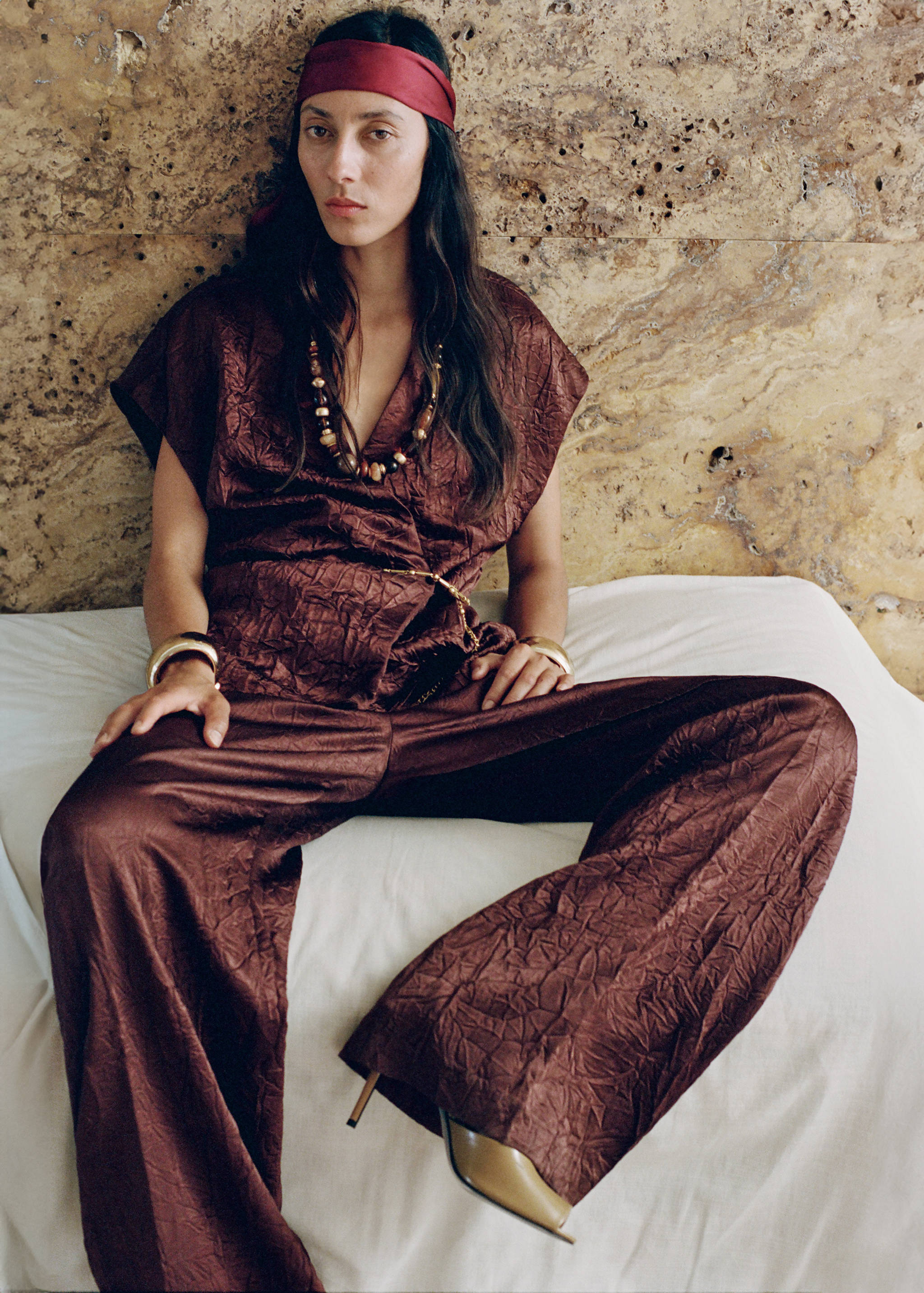 Double-breasted crinkled-effect waistcoat - Details of the article 7