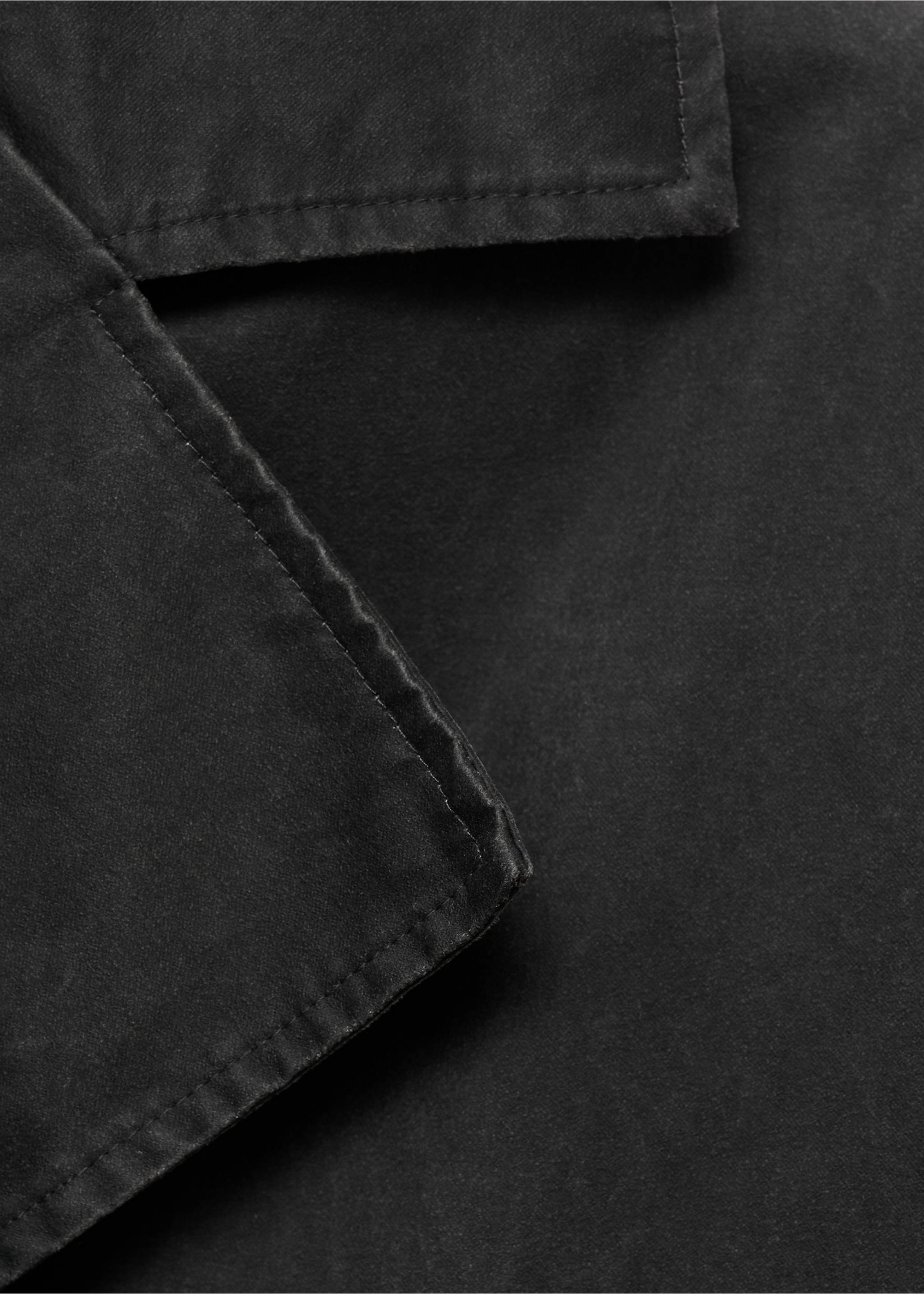 Waxed short trench coat - Details of the article 8, Charcoal. Ref: 17074406-00.