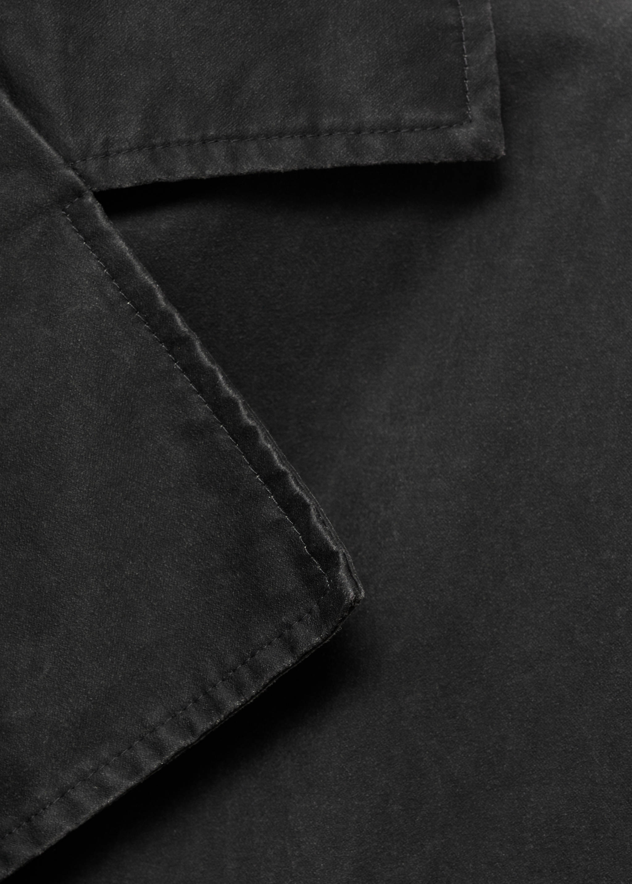 Trench court enduit - Détail de l'article 8