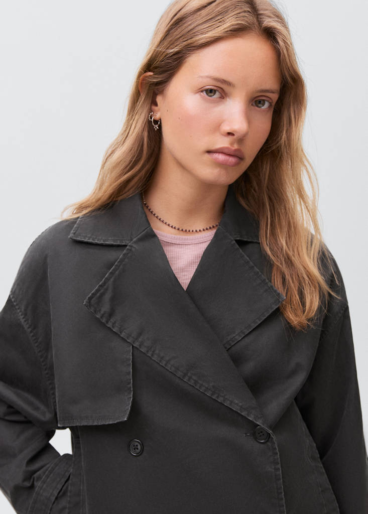 Waxed short trench coat — Charcoal