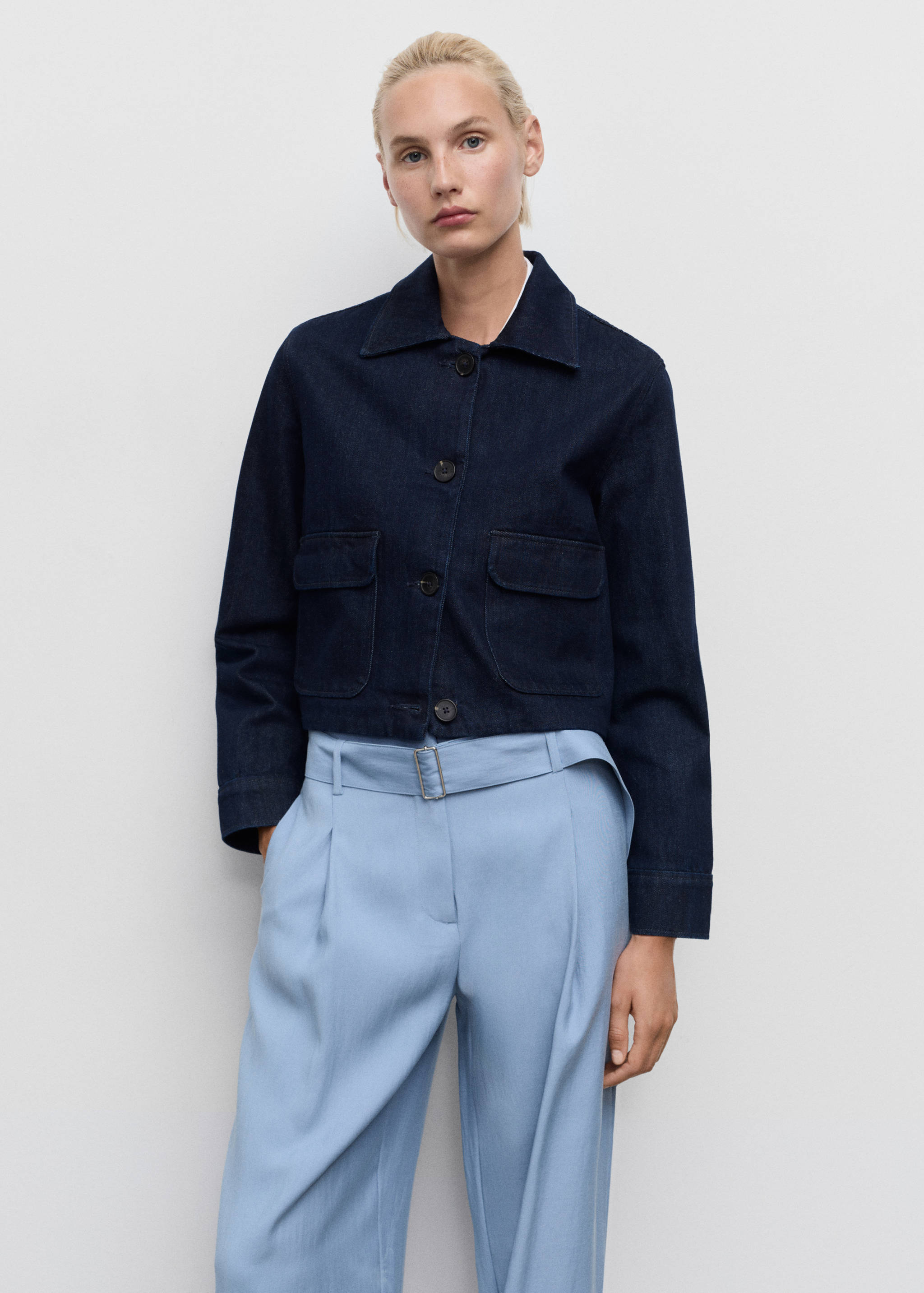 Paperbag trousers with belt - Details of the article 1