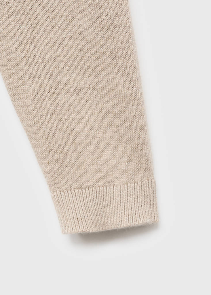 Knitted sweater with ribbed details — Beige