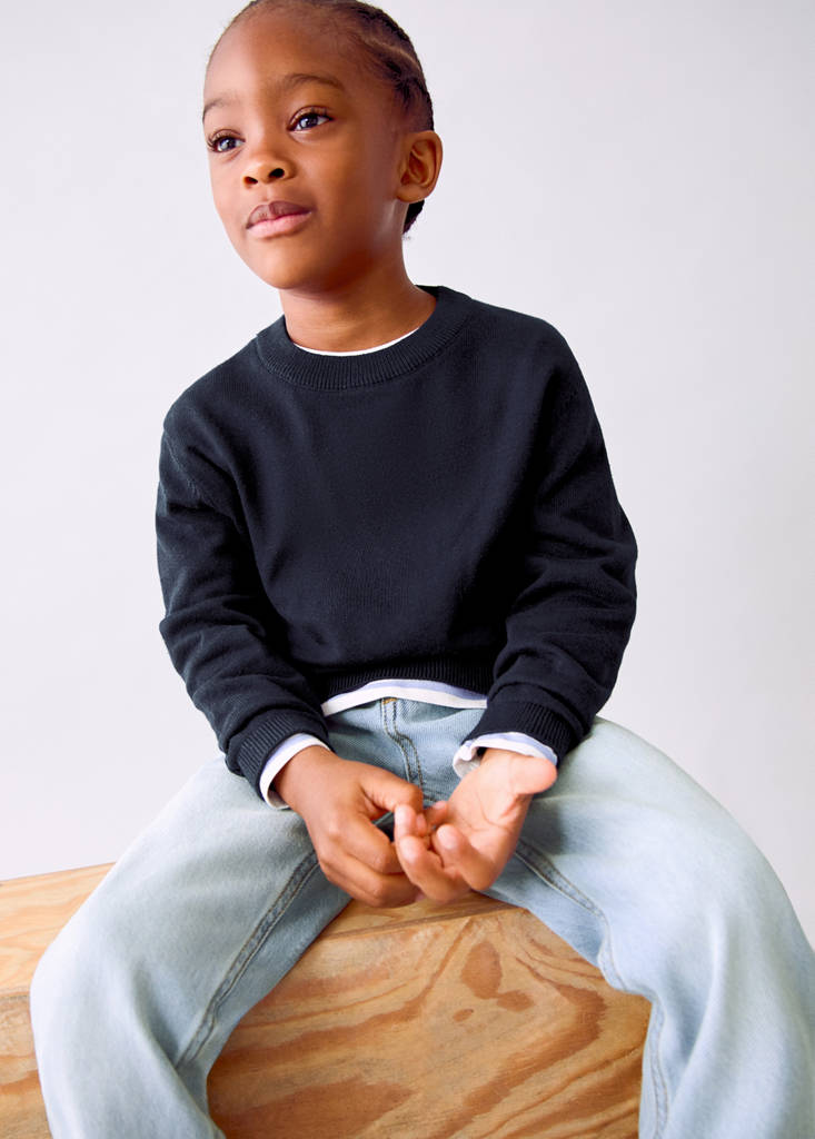 Knitted sweater with ribbed details — Navy