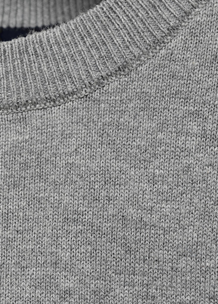 Knitted sweater with ribbed details — Medium Heather Grey