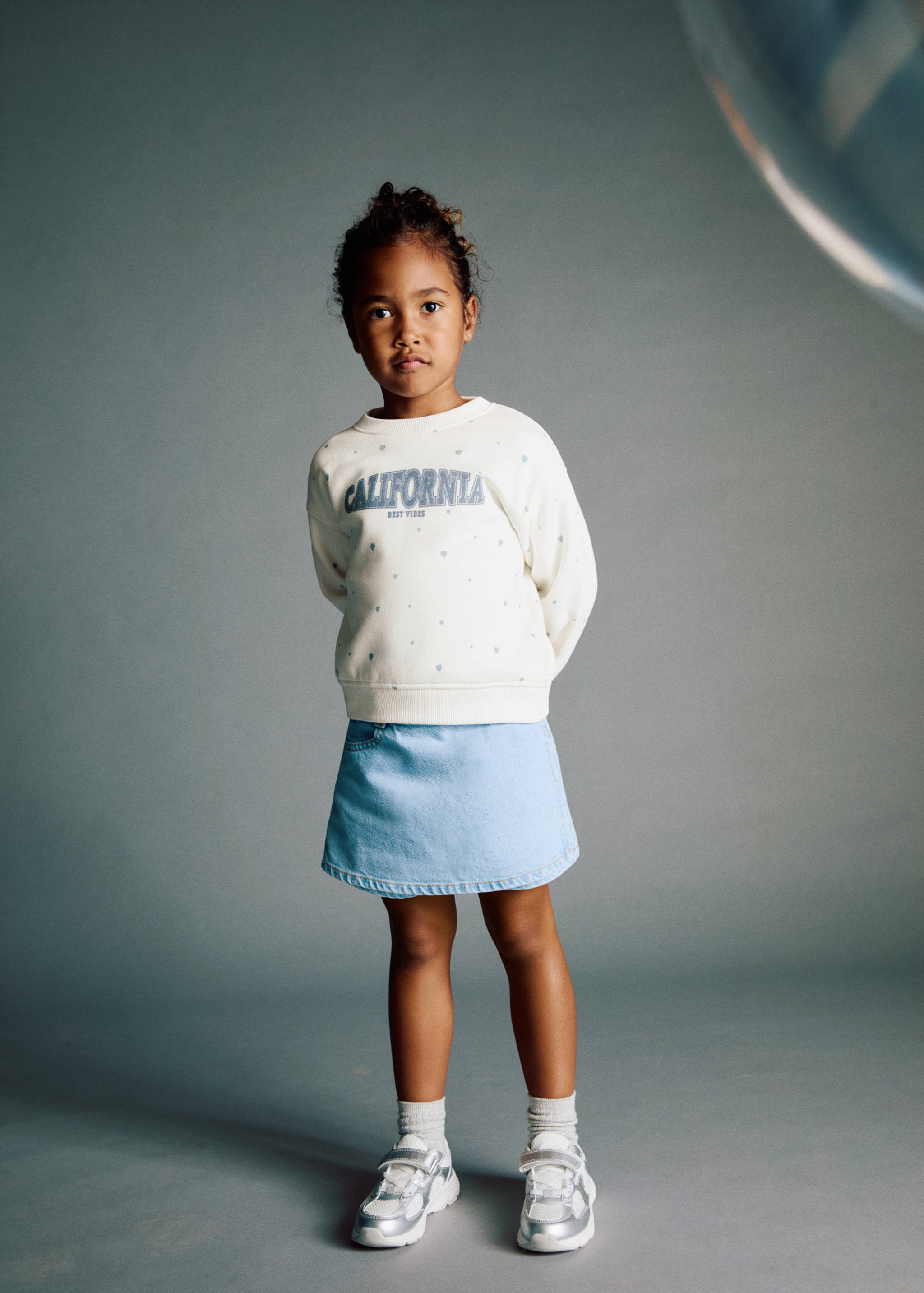 Hearts printed sweatshirt - Details of the article 1