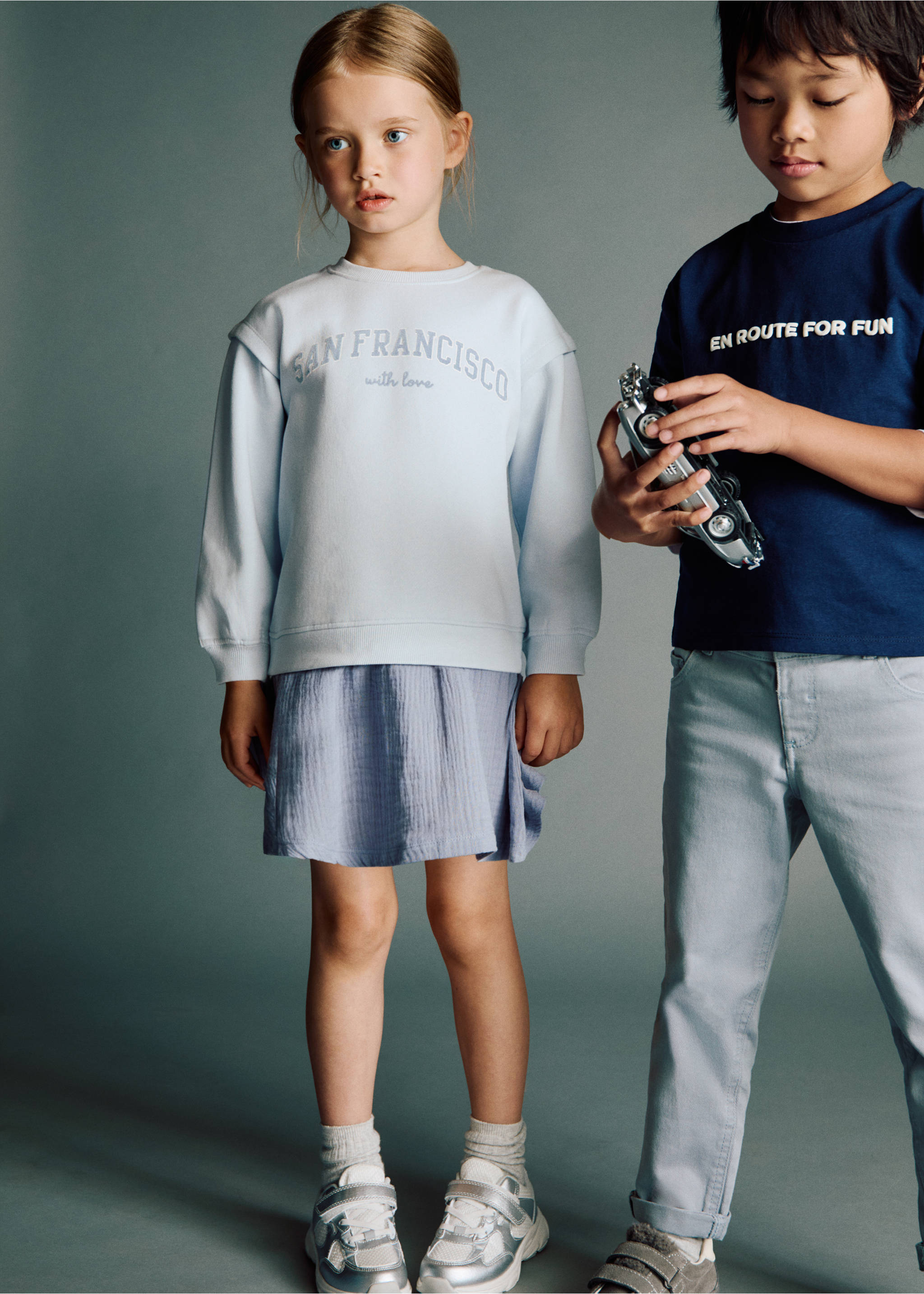 Combined sweatshirt dress - Details of the article 1, Sky Blue. Ref: 17074424-00.