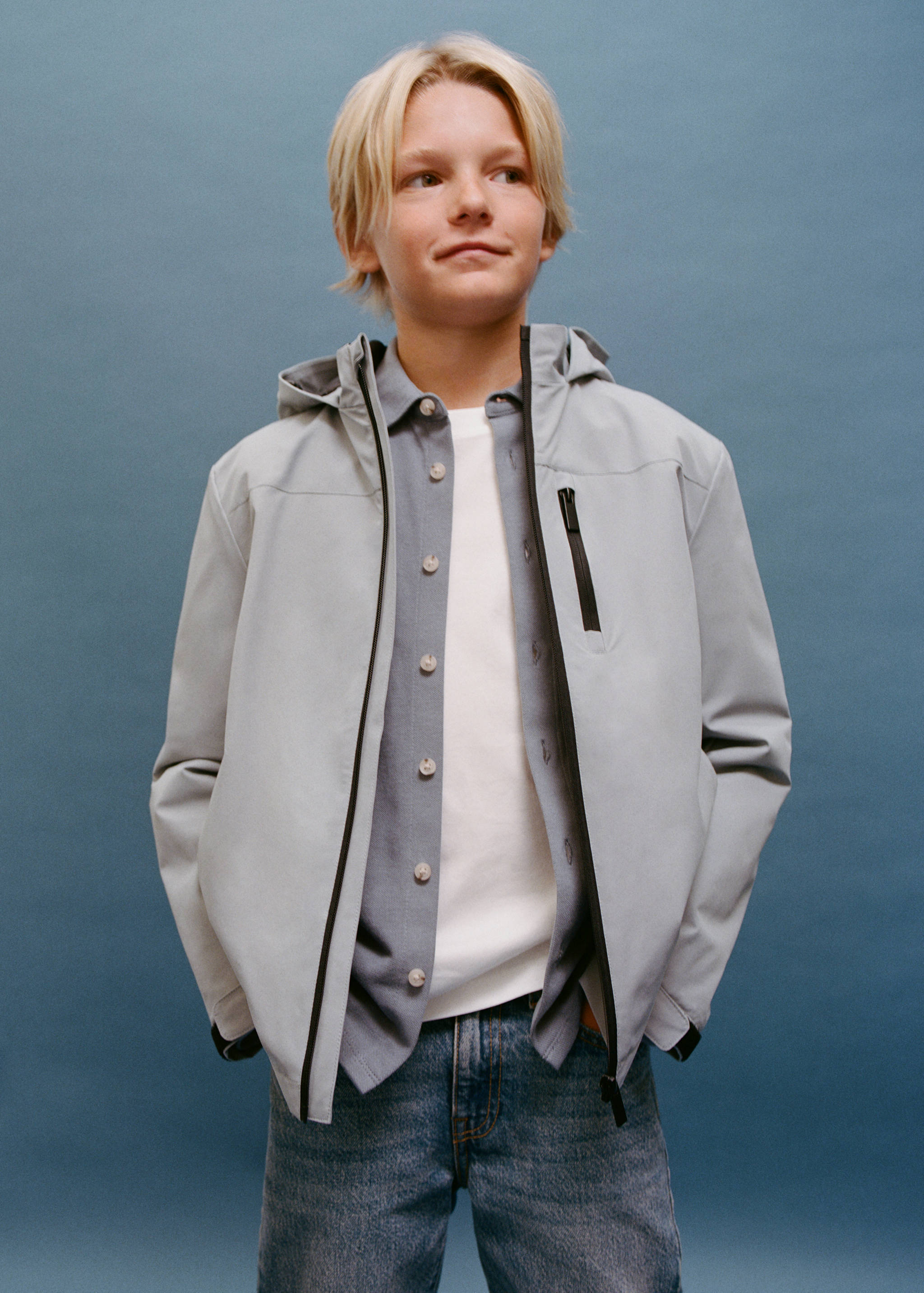 Hooded water-repellent coat - Details of the article 6