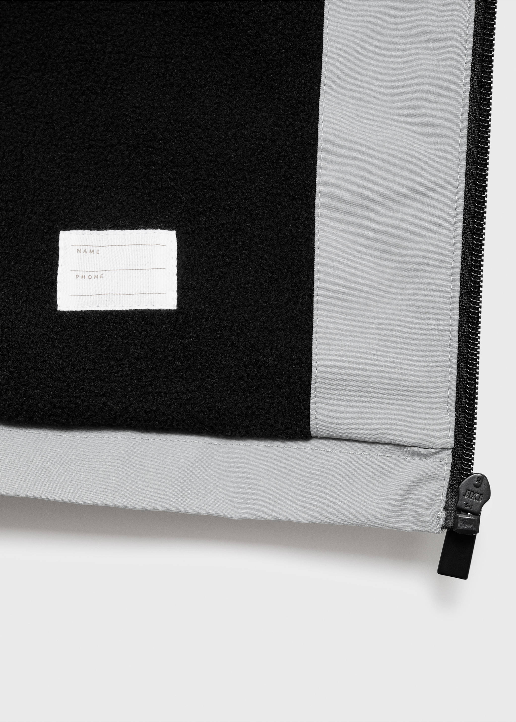 Hooded water-repellent coat - Details of the article 8, Grey. Ref: 17074426-00.