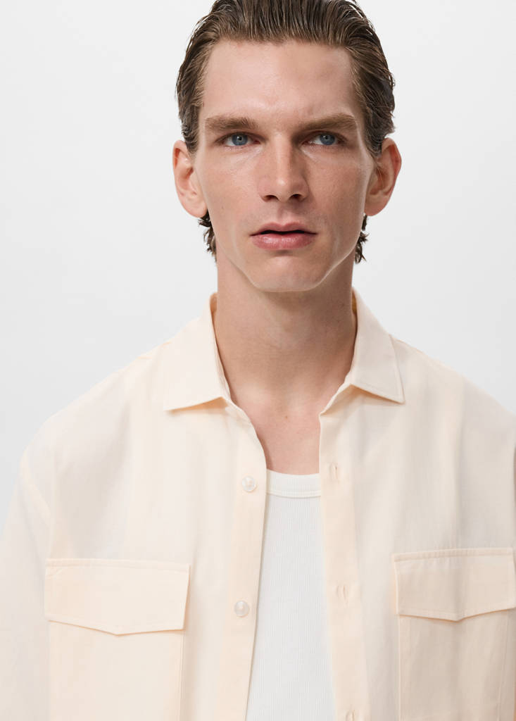 Regular-fit cotton shirt with pocket — Ecru