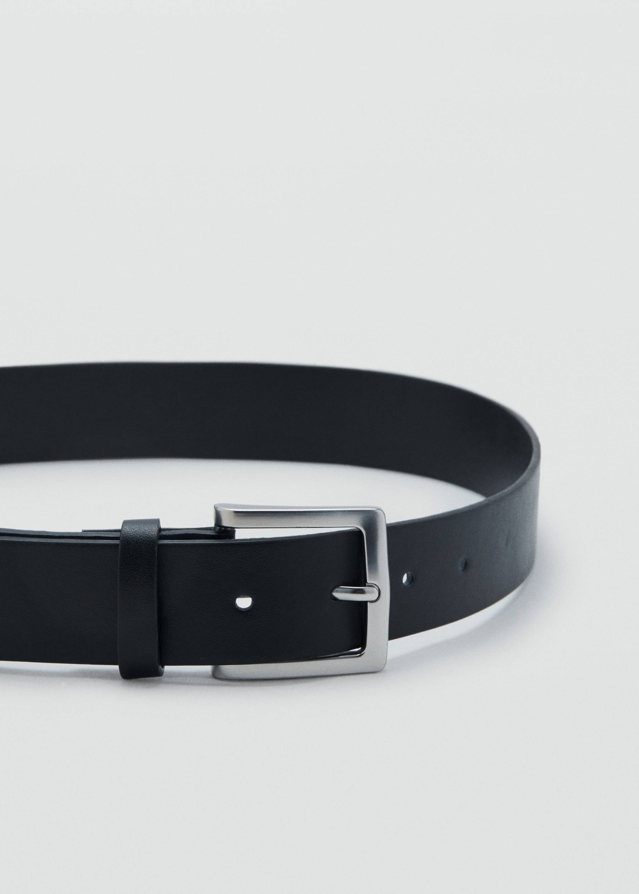 Faux-leather belt - Details of the article 1