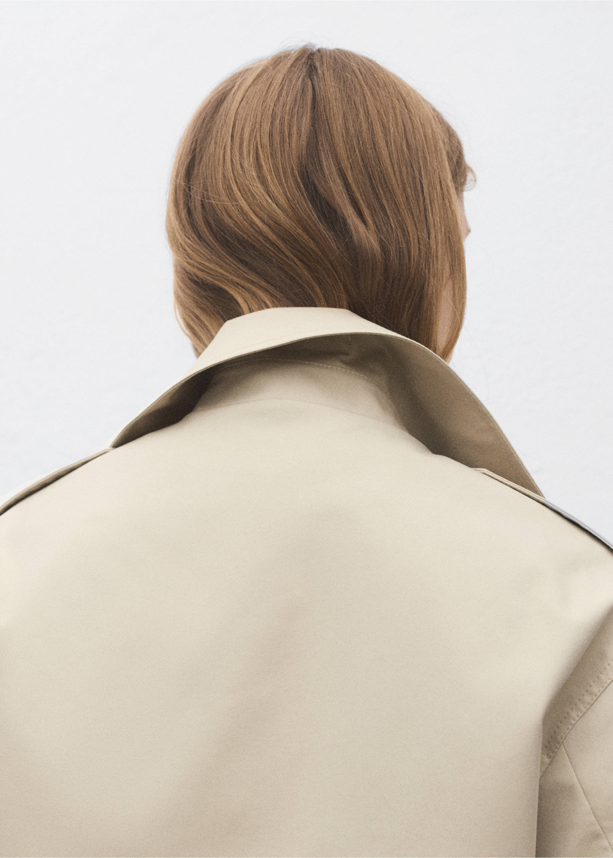 Trench crop double boutonnage - Détail de l'article 1, Beige. Ref: 17074438-00.