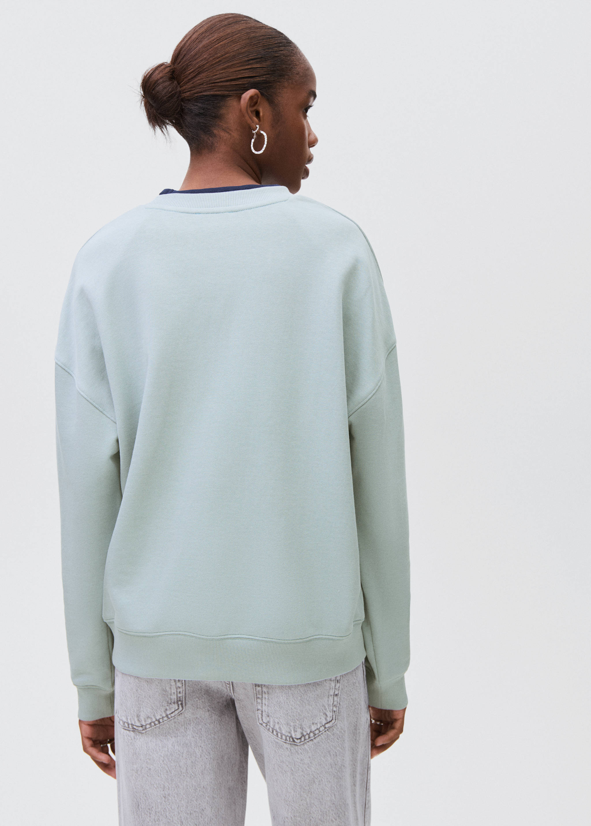 Star-studded sweatshirt - Reverse of the article