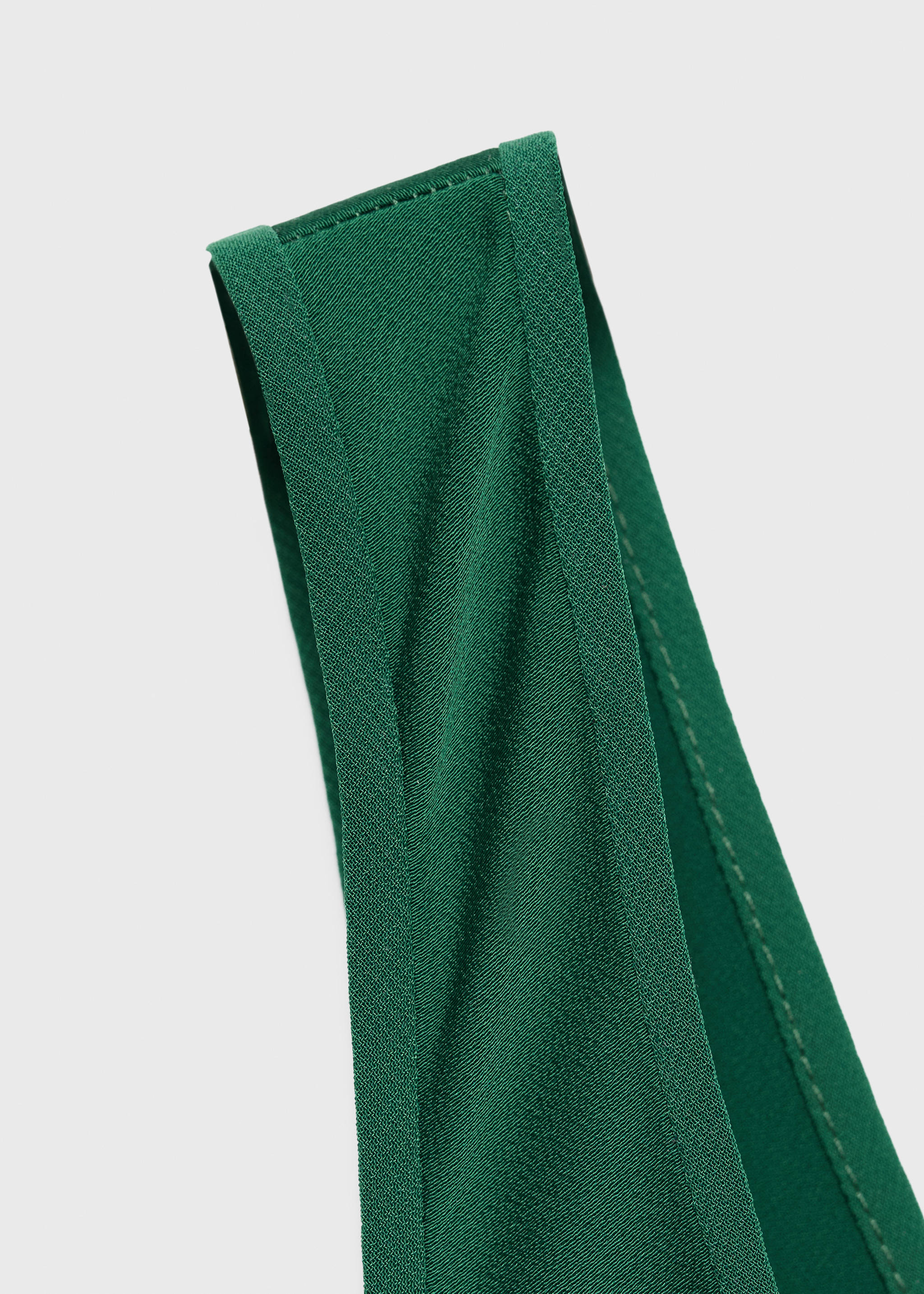 Satin dress with a low-cut neckline - Details of the article 0