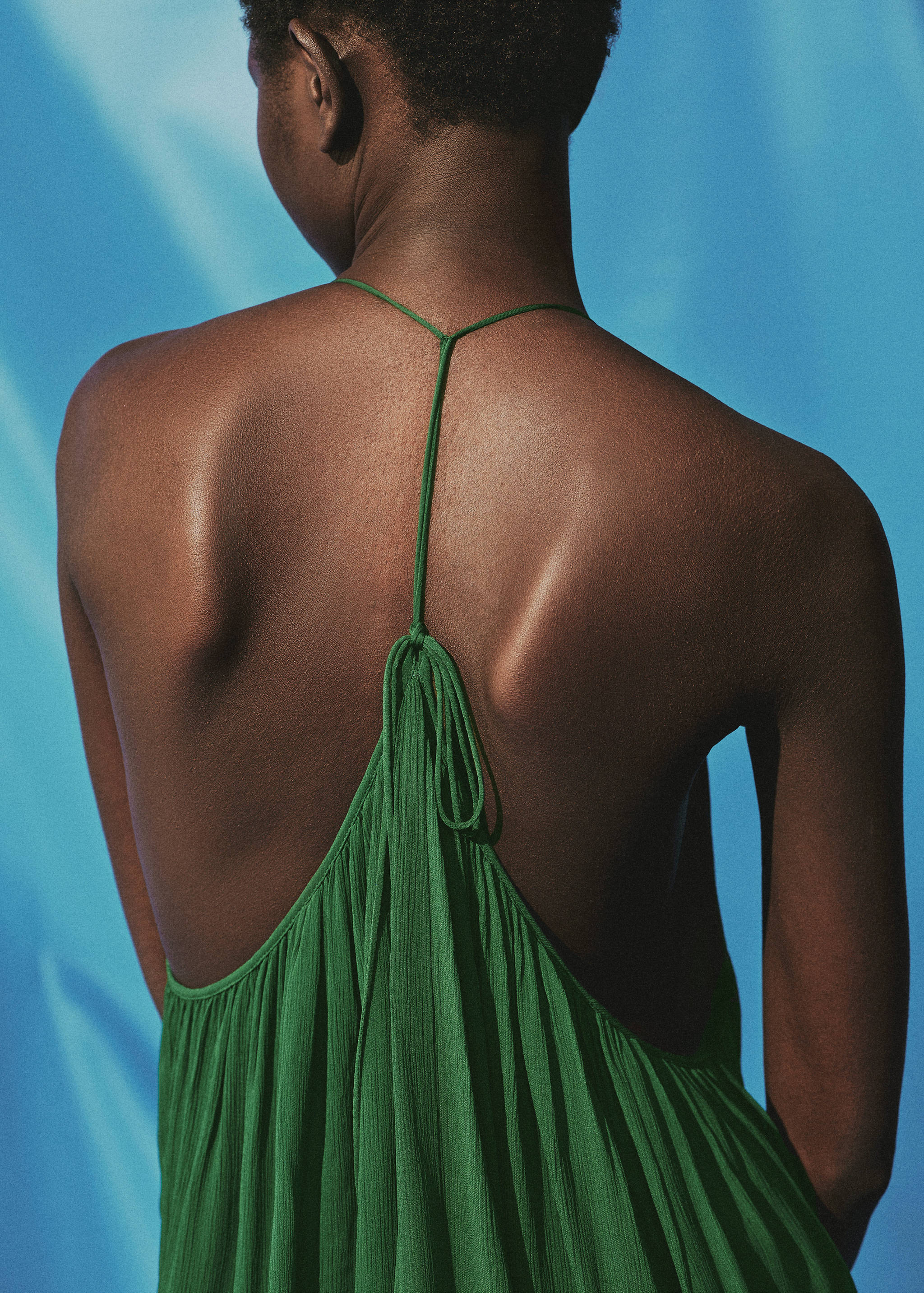 Top with pleated back neckline - Details of the article 6