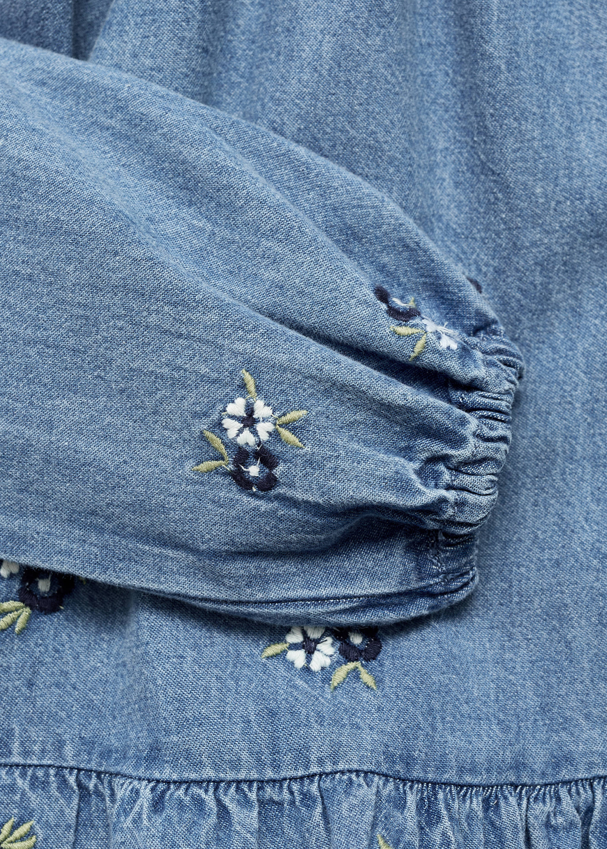 Sukienka dżinsowa z kwiatowym haftem - Szczegóły artykułu 8