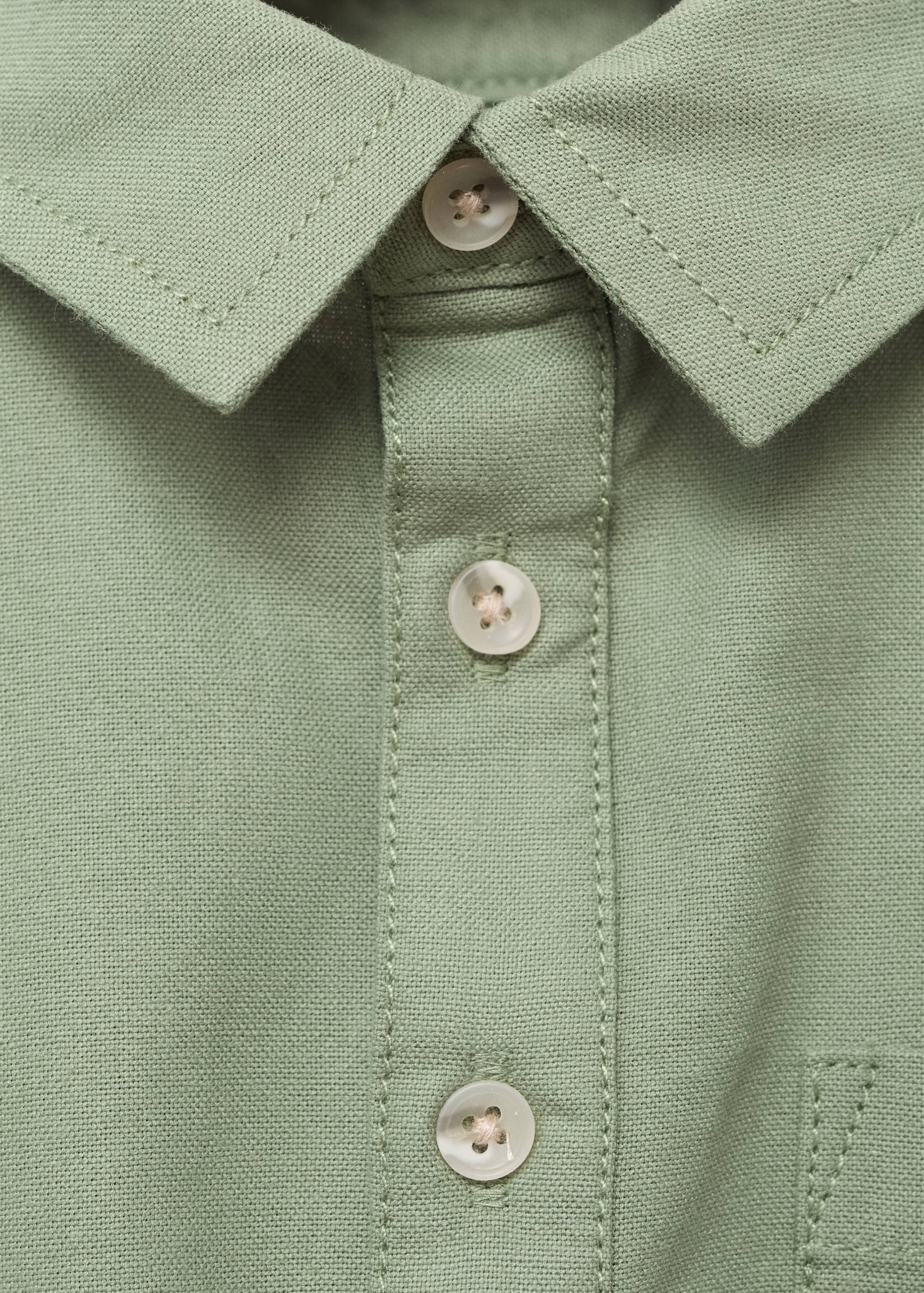 Cotton shirt with a shirt collar - Details of the article 8