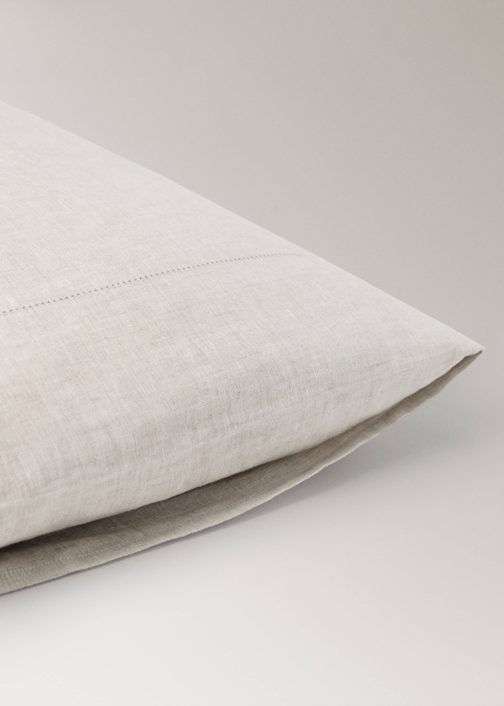 Washed linen pillowcase with hemstitch 50x75 cm - Details of the article 1