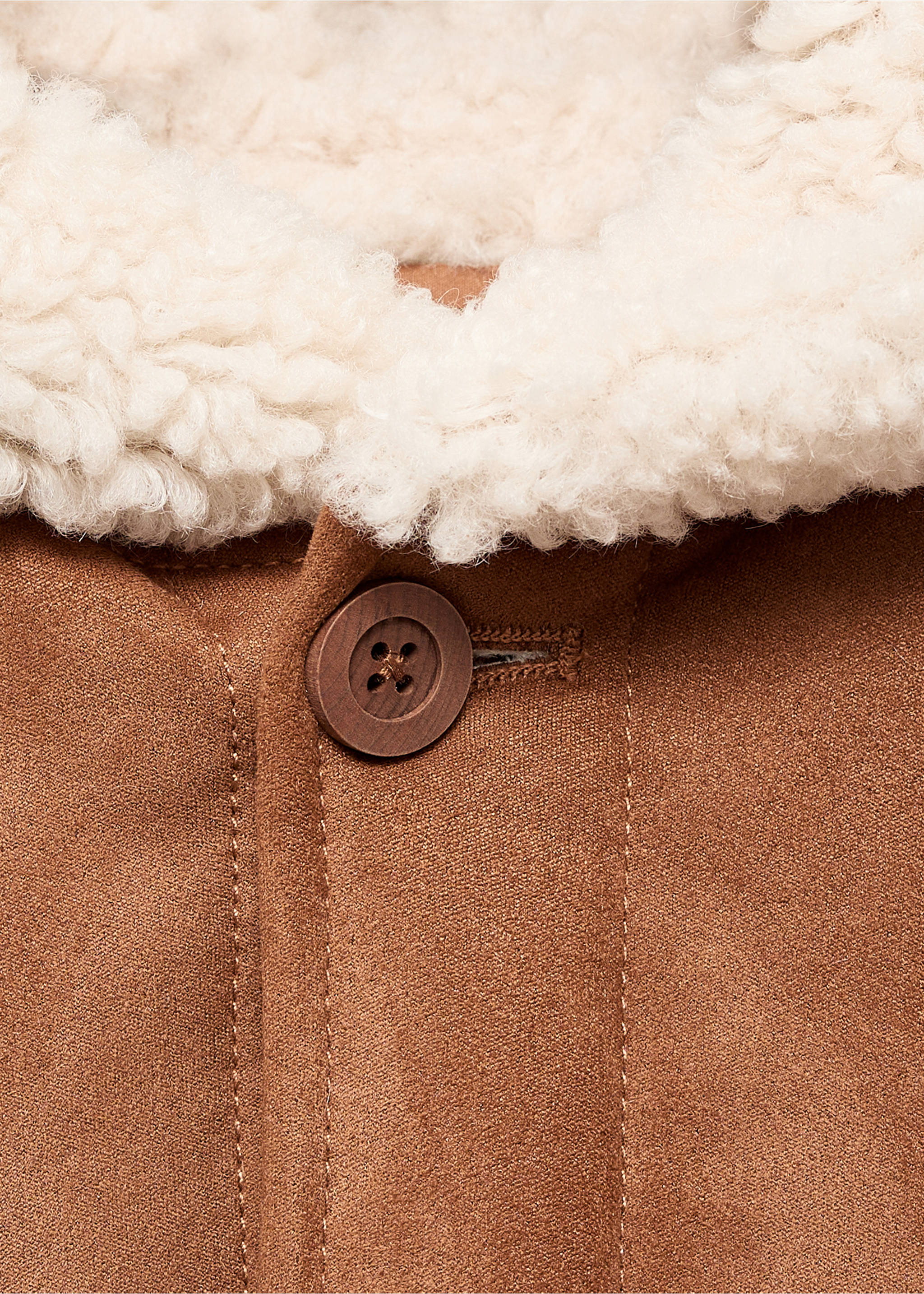 Suede effect sheepskin coat - Details of the article 8, Medium Brown. Ref: 17075785-00.