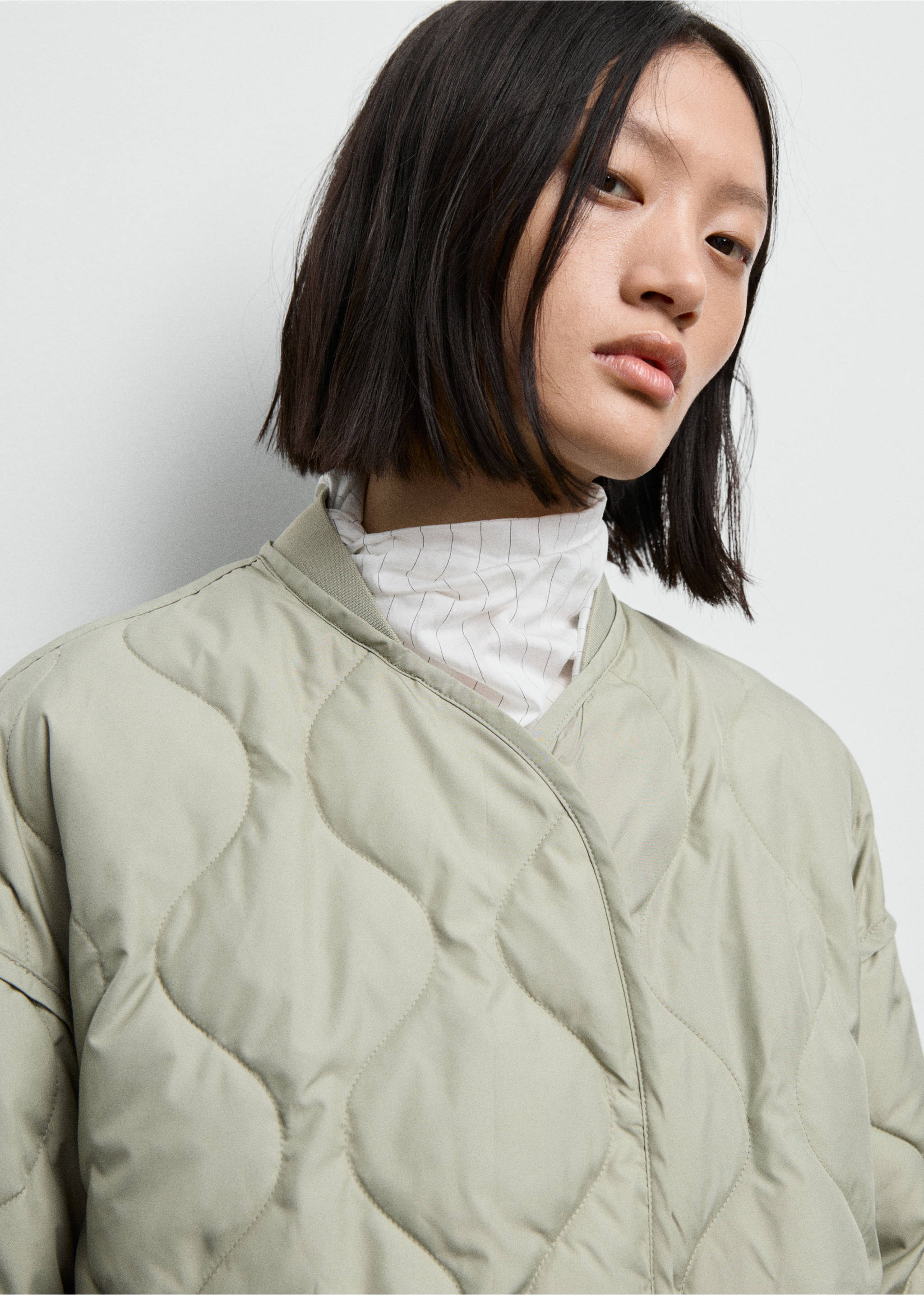 Oversized quilted anorak - Details of the article 1, Pastel Green. Ref: 17075795-00.