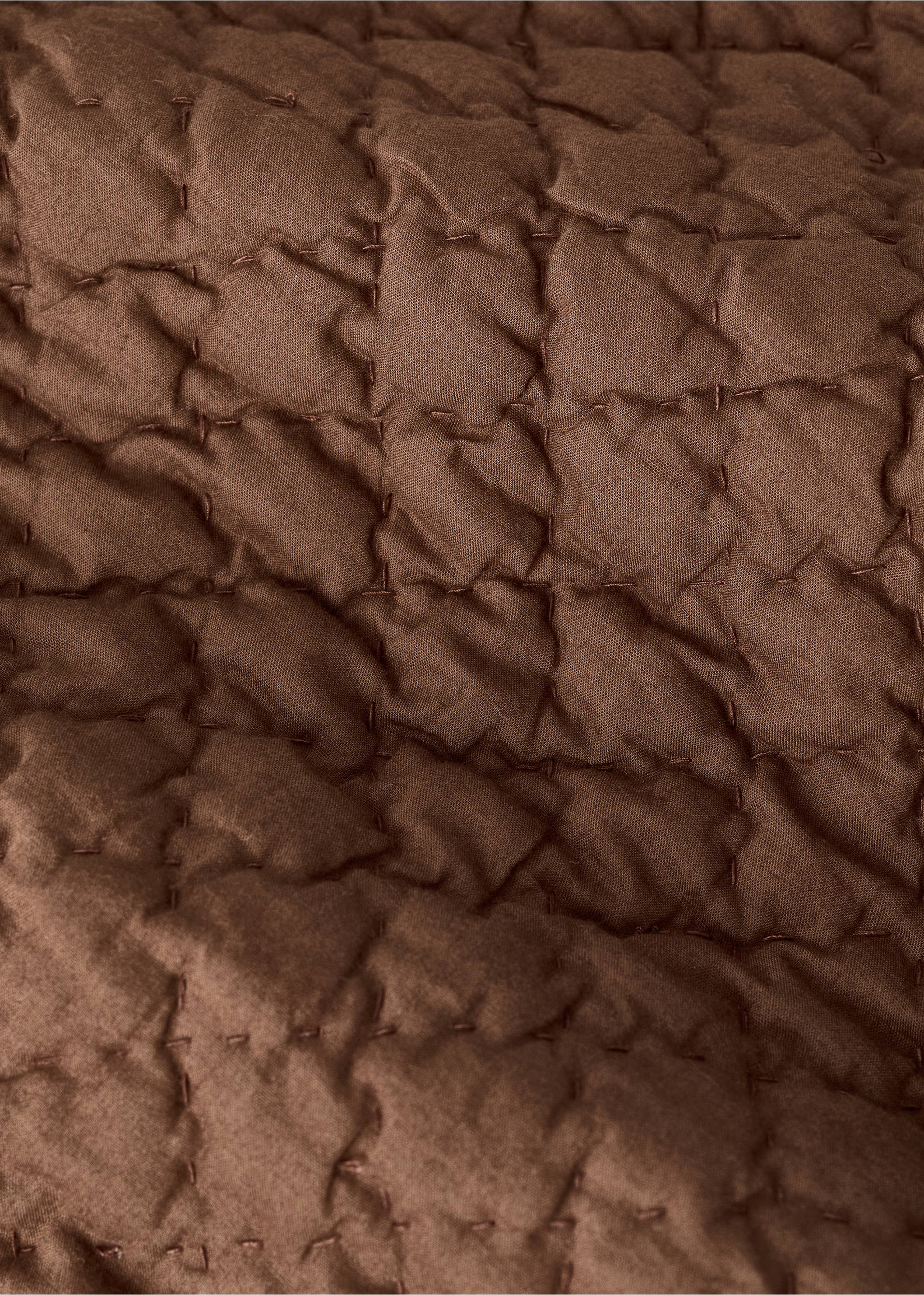 Cuvertură pentru pătuț din bumbac cusută de mână - Detaliu al articolului 1, Maro. Ref: 17075802-00.