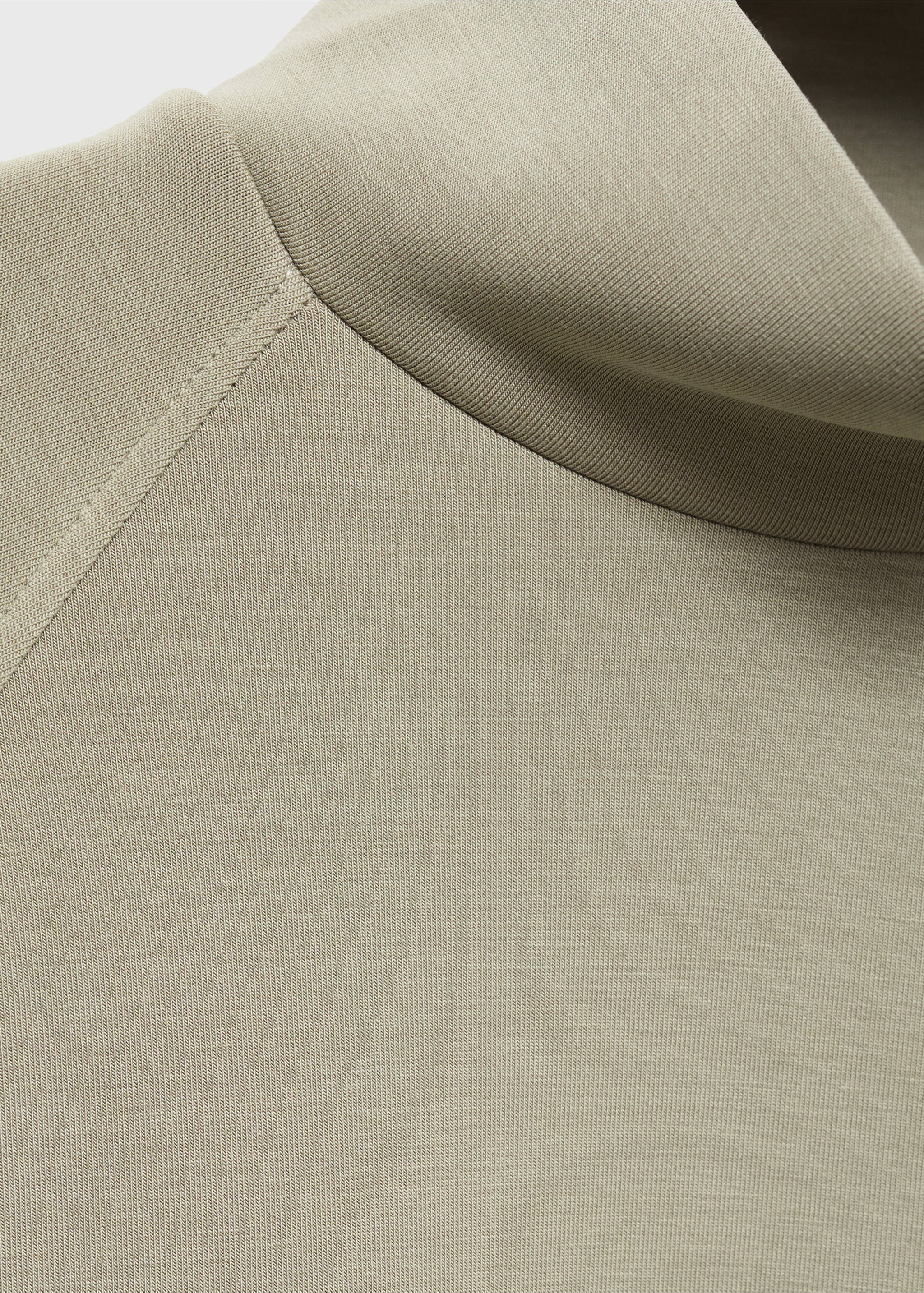 Sweat-shirt col montant - Détail de l'article 8, Kaki. Ref: 17075812-00.
