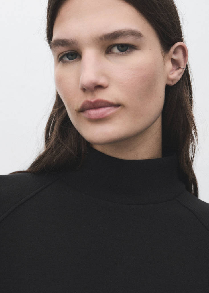 High collar sweatshirt — Black