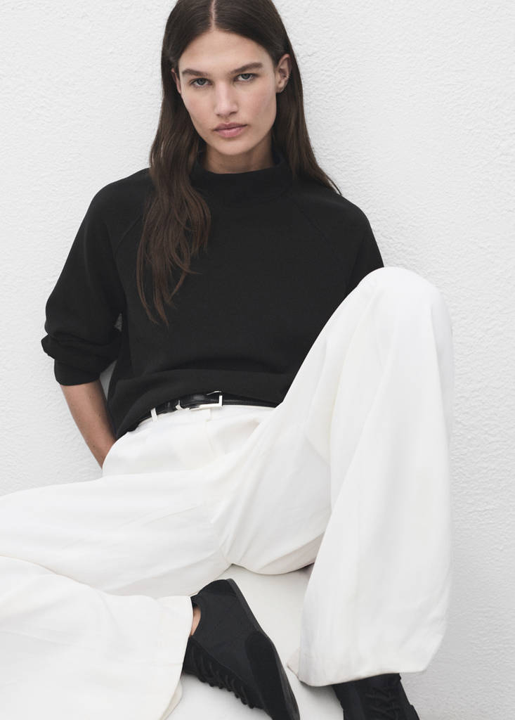 High collar sweatshirt — Black