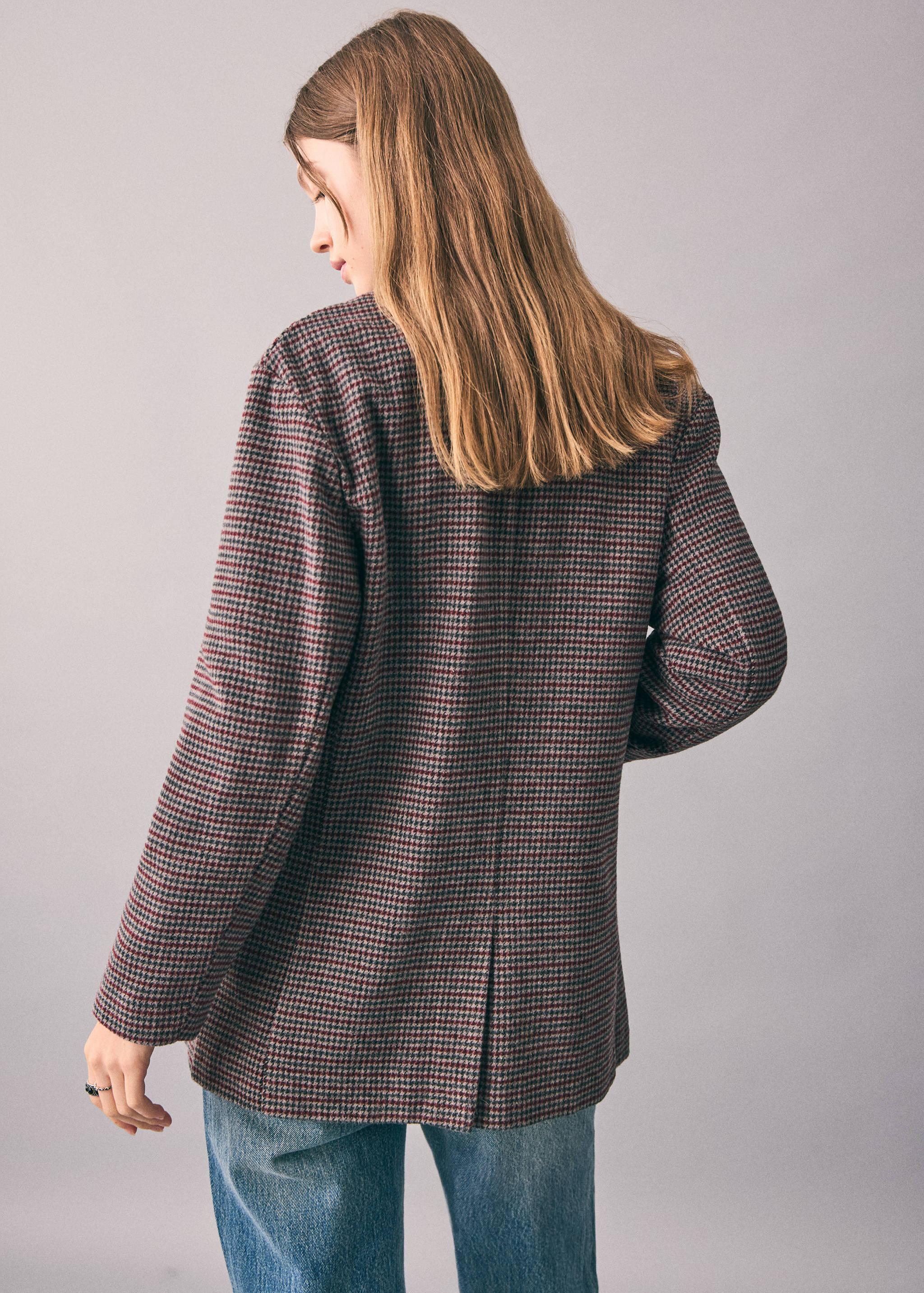 Hundtandsmönstrad jacka - Artikelns baksida