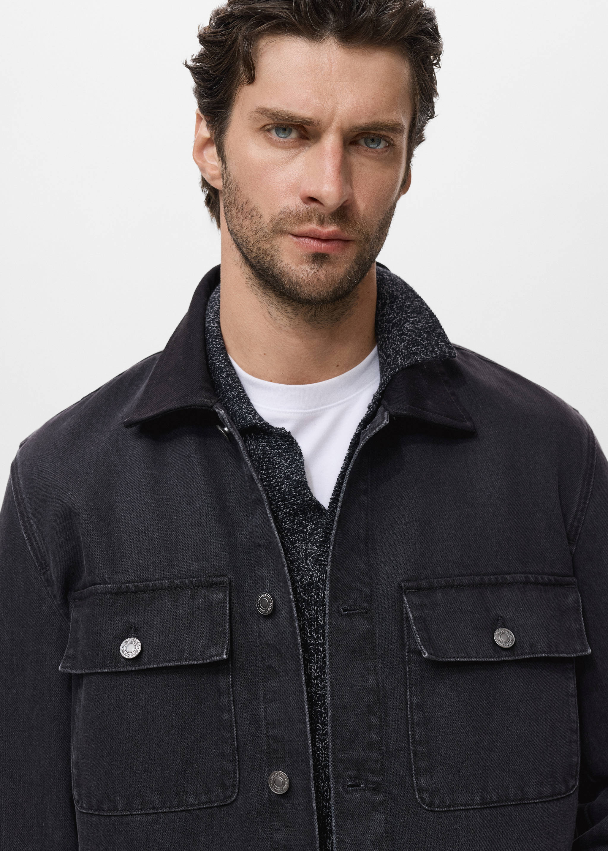 Джинсовая куртка с карманами - Деталь изделия 1