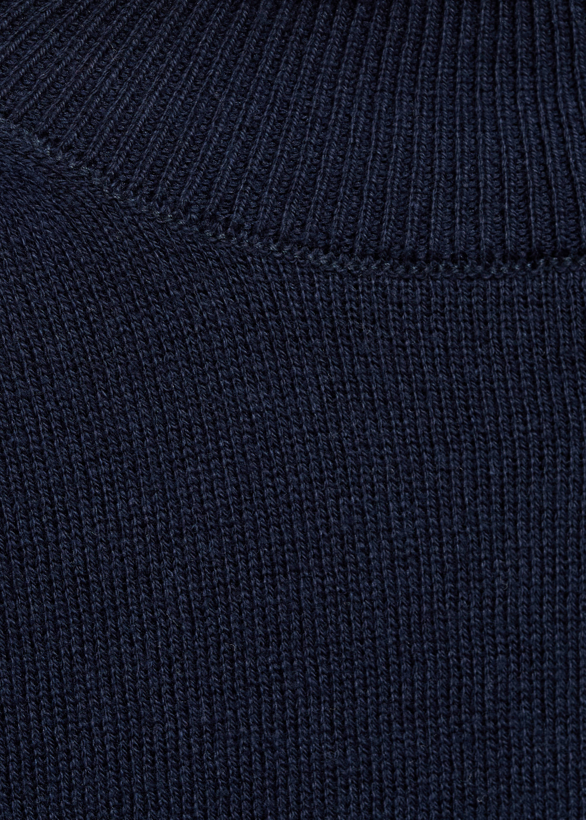 Turtleneck knit sweater - Details of the article 8