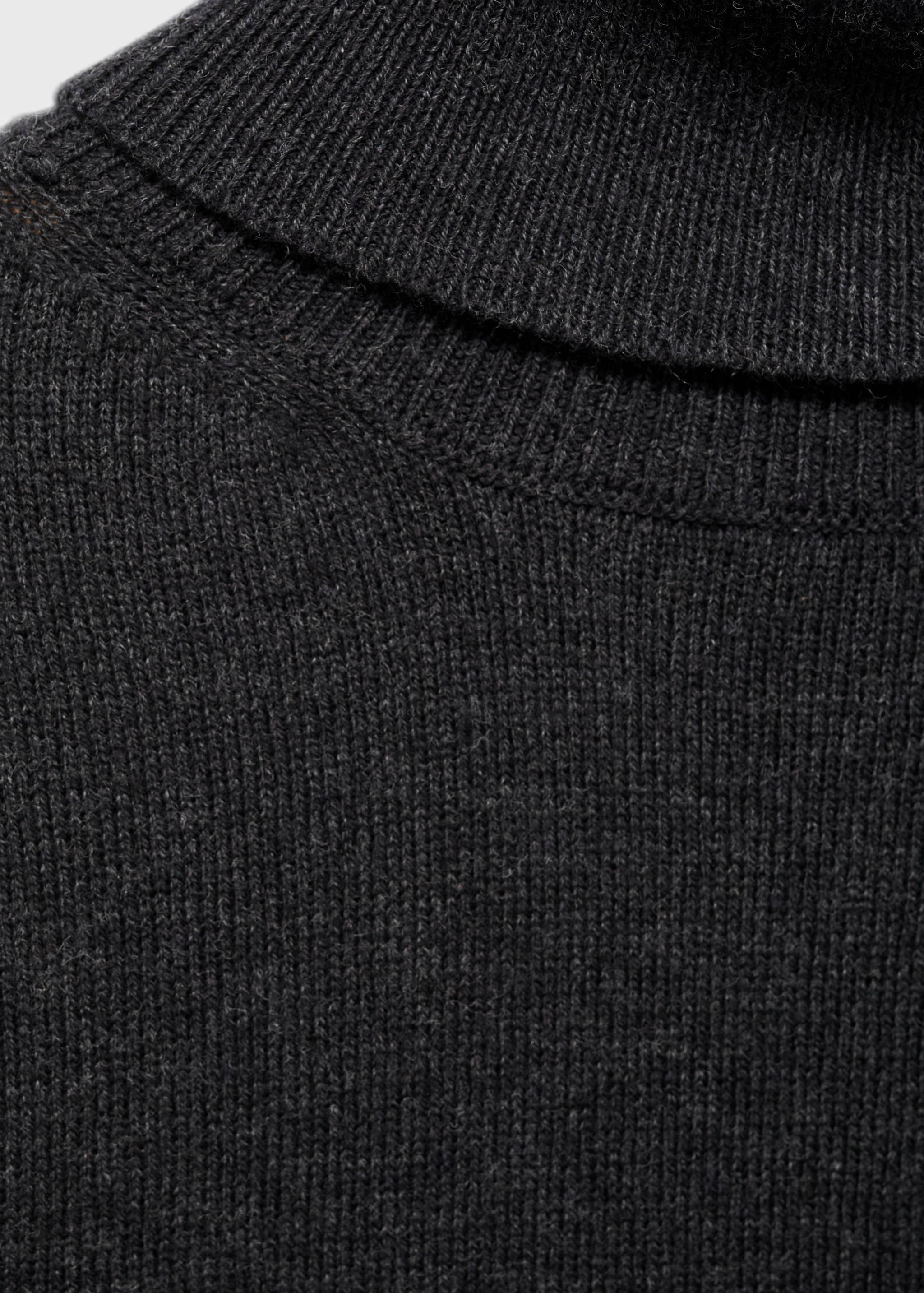 Turtleneck knit sweater - Details of the article 8