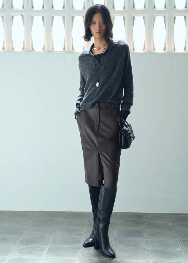 Faux-leather pencil skirt — Chocolate