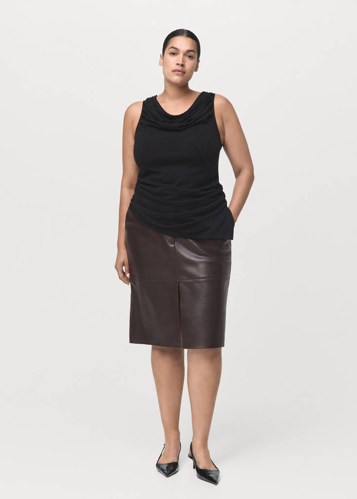 Faux-leather pencil skirt — Chocolate