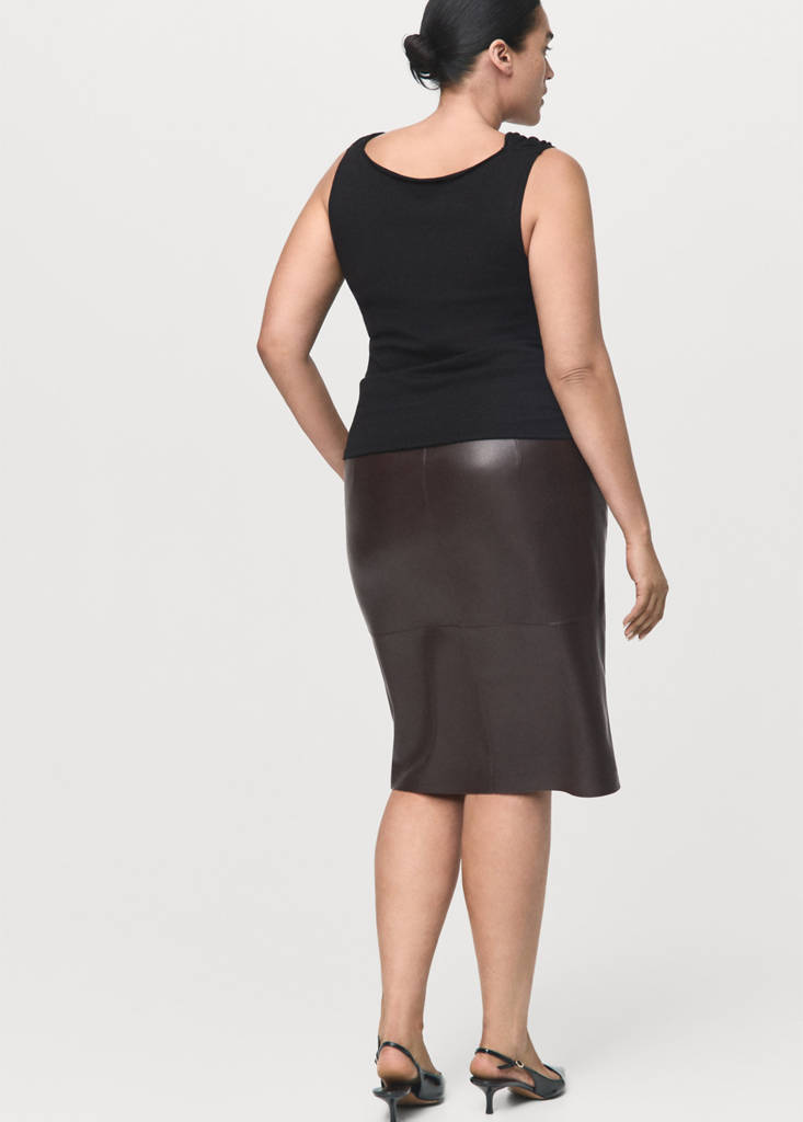 Faux-leather pencil skirt — Chocolate