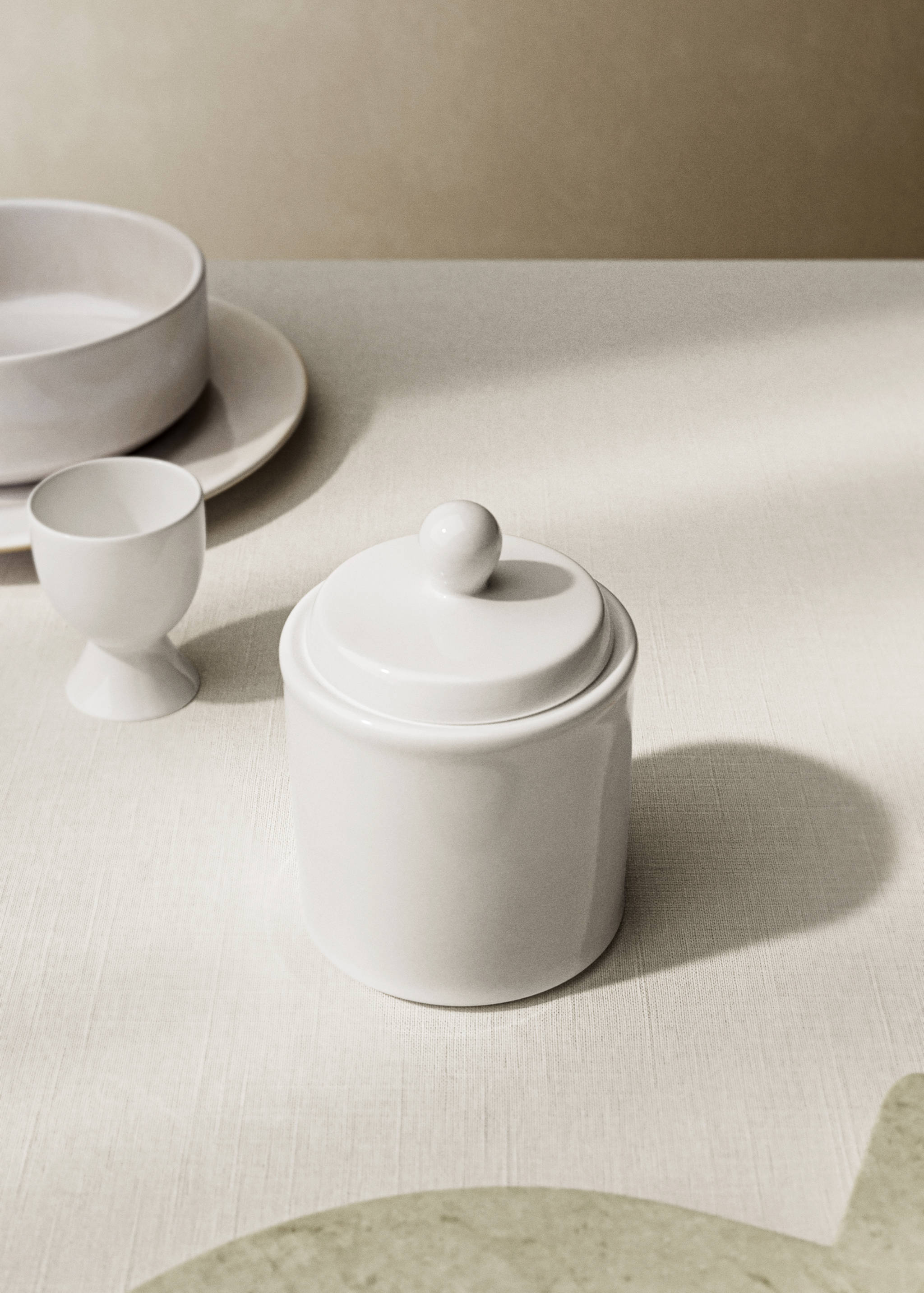 Ultra-light bone china sugar bowl - General plane