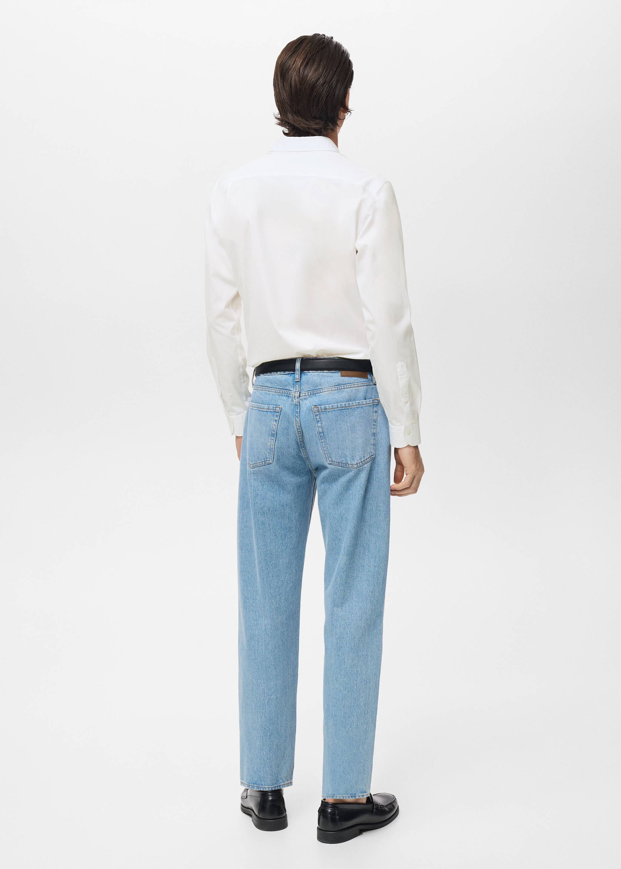 100% cotton slim-fit shirt - Reverse of the article