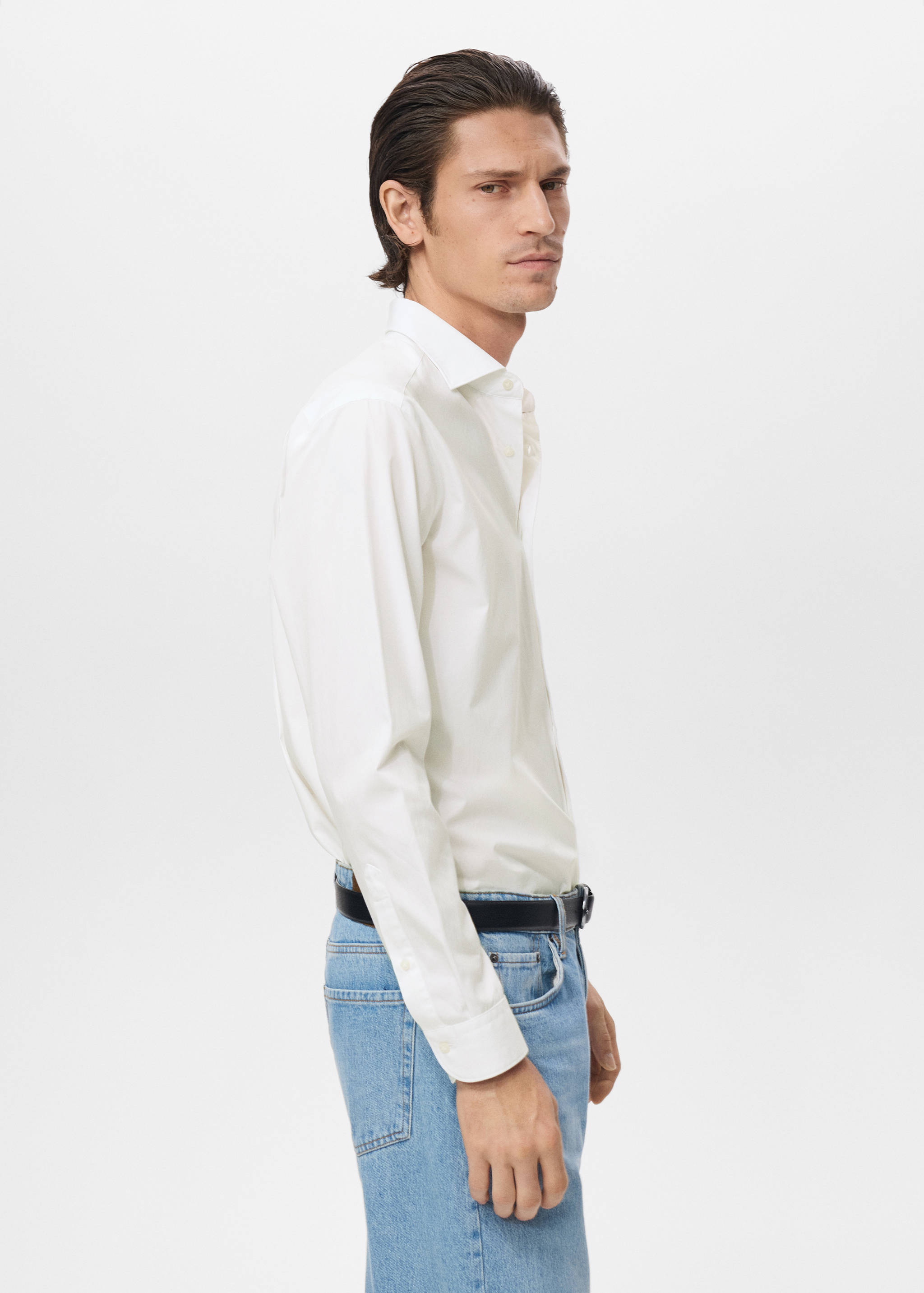 100% cotton slim-fit shirt - Details of the article 2