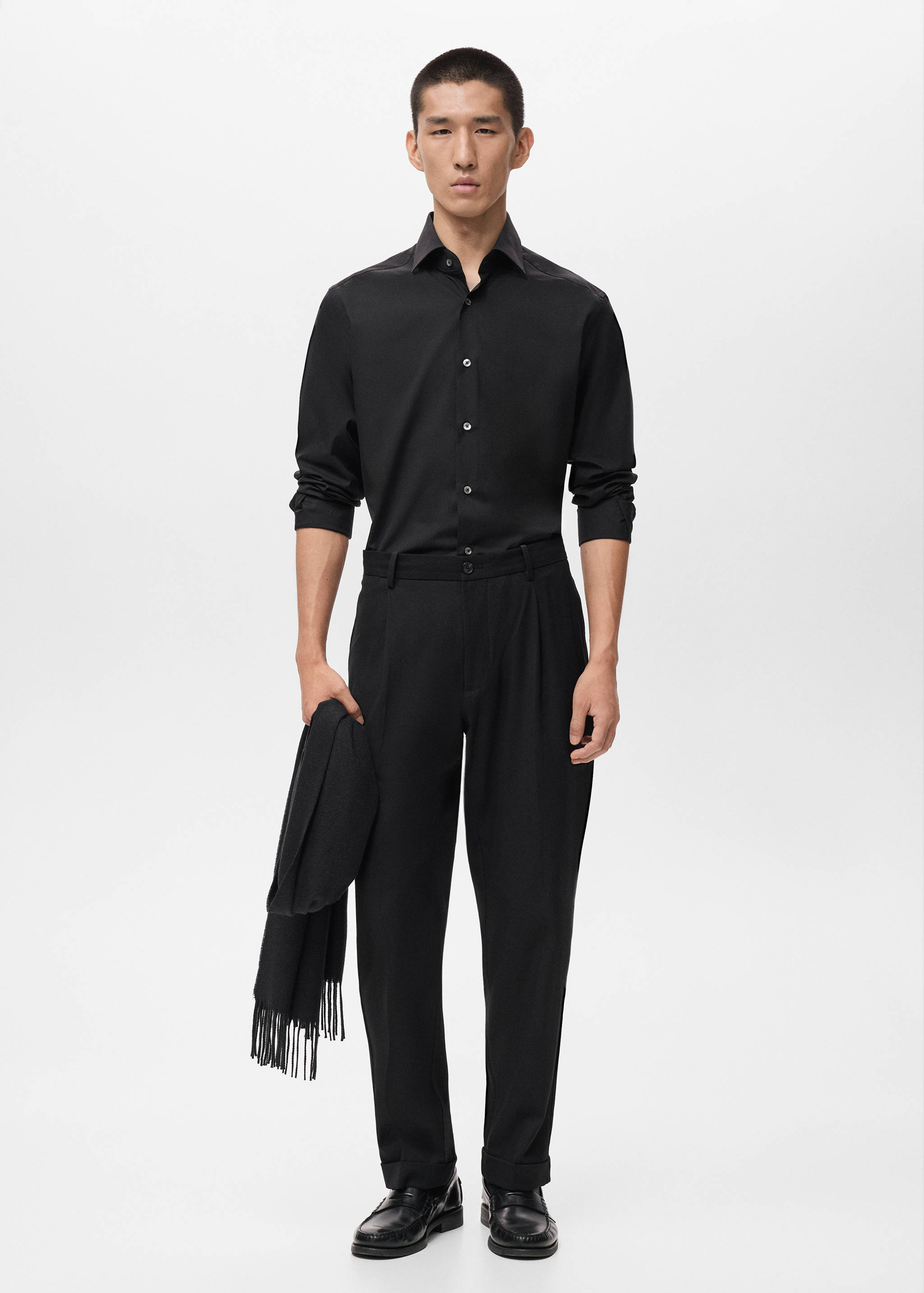 100% cotton slim-fit shirt - General plane