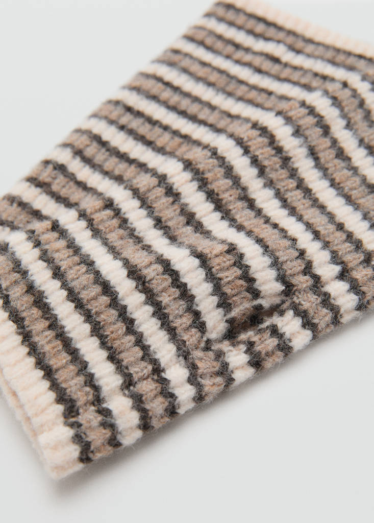 Striped knit gloves