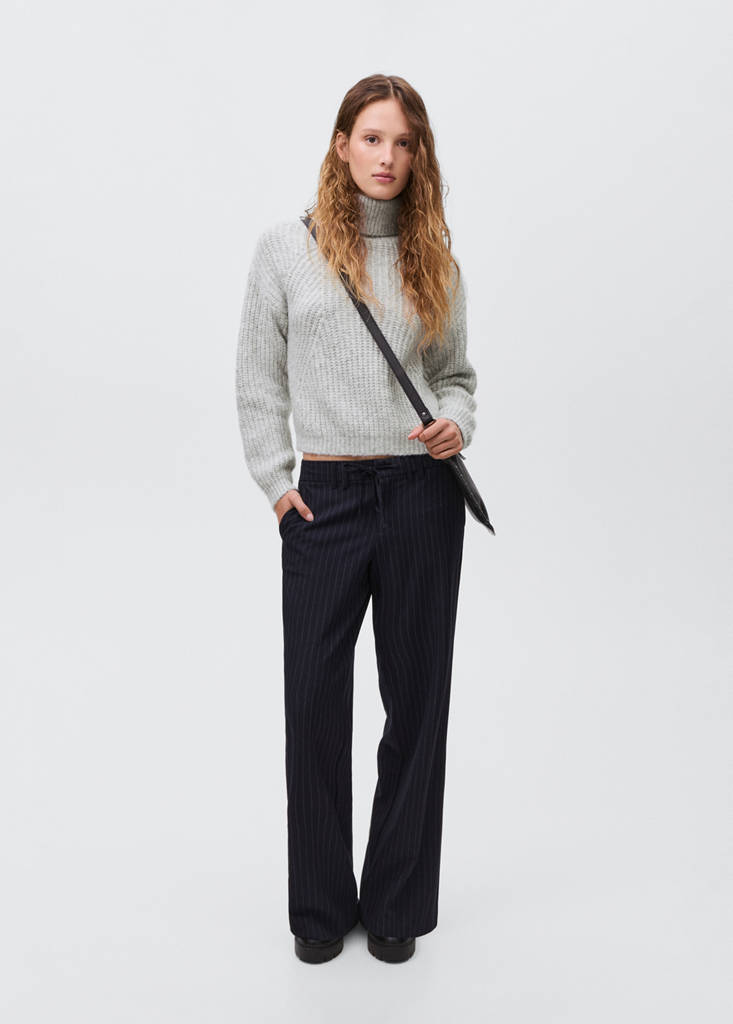 Turtleneck knit sweater — Light Heather Grey